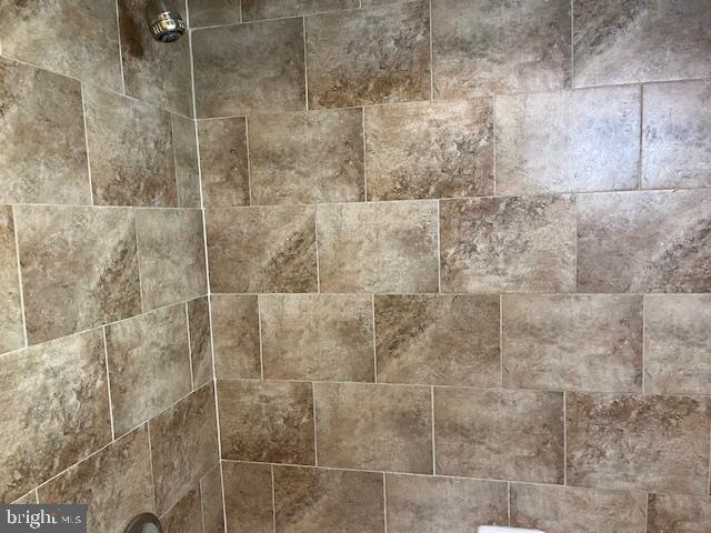 ELMWOOD PARK - Residential