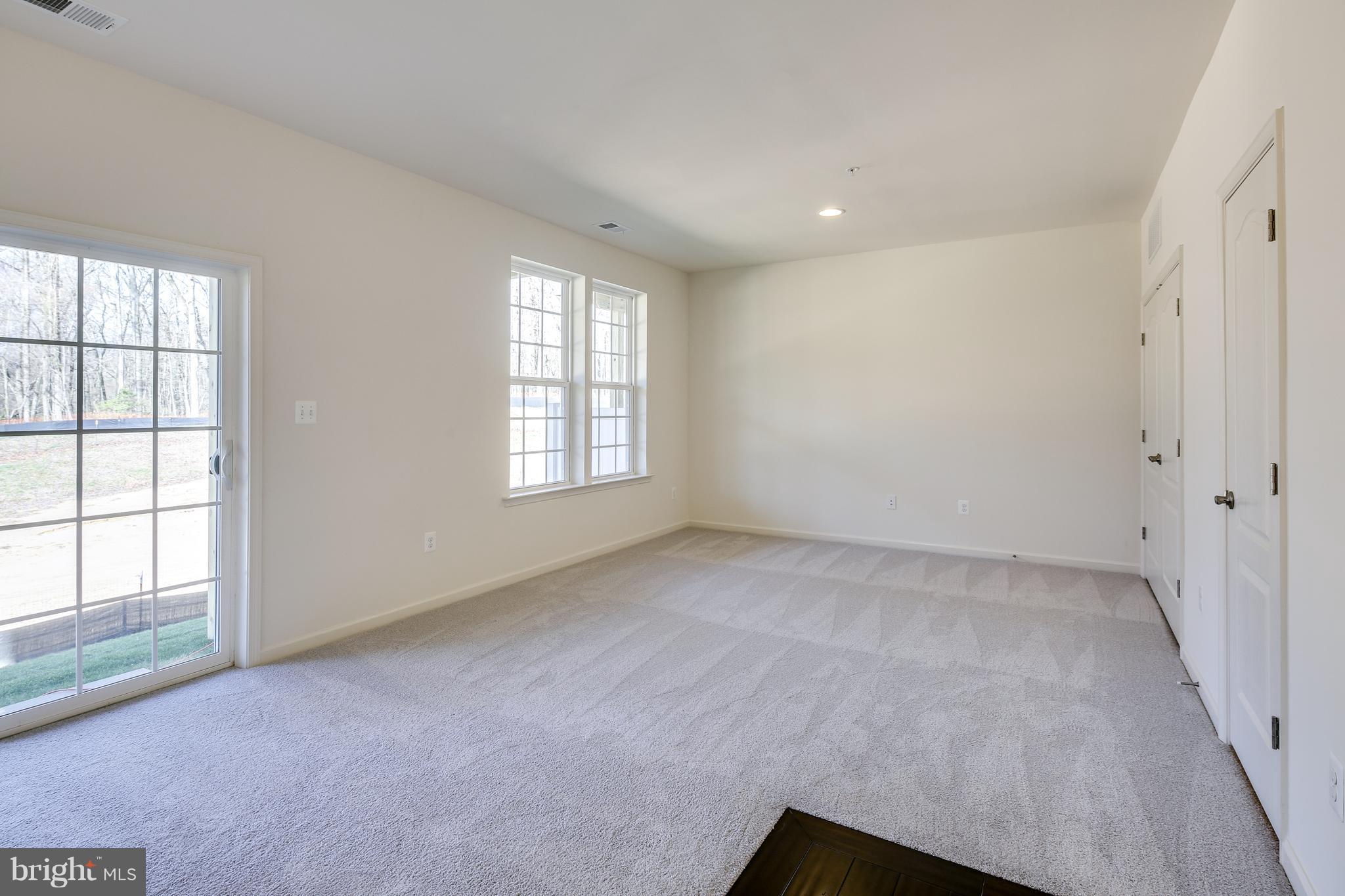 PRESERVE AT WINDLASS RUN - Residential