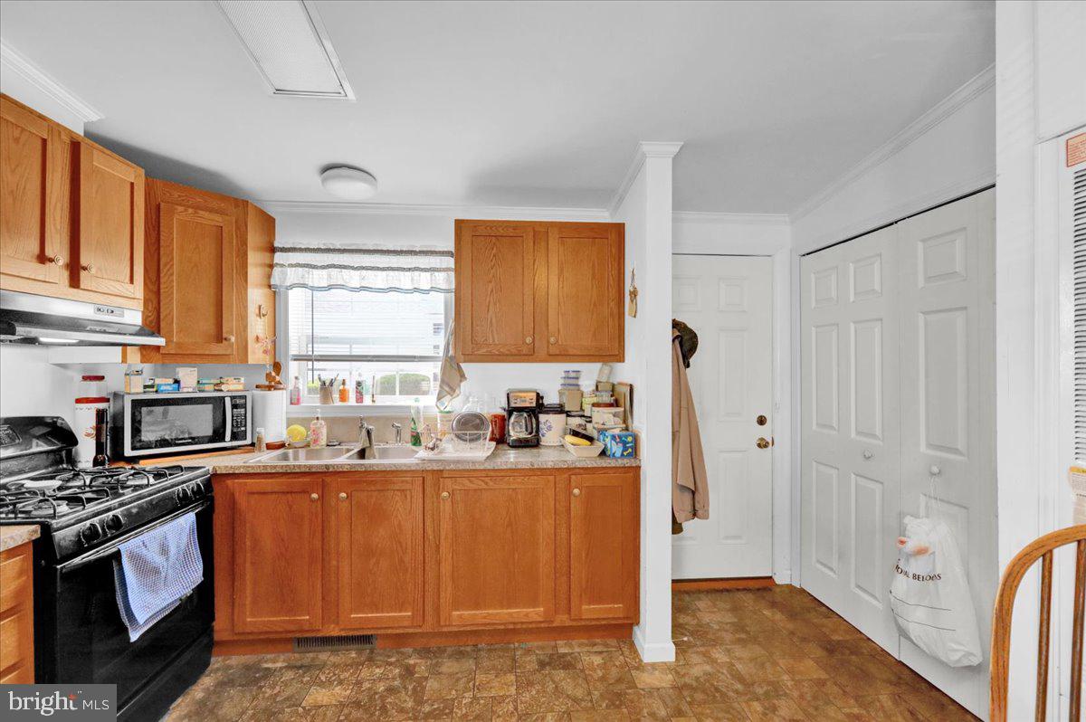 DOUGLASS VILLAGE - Residential