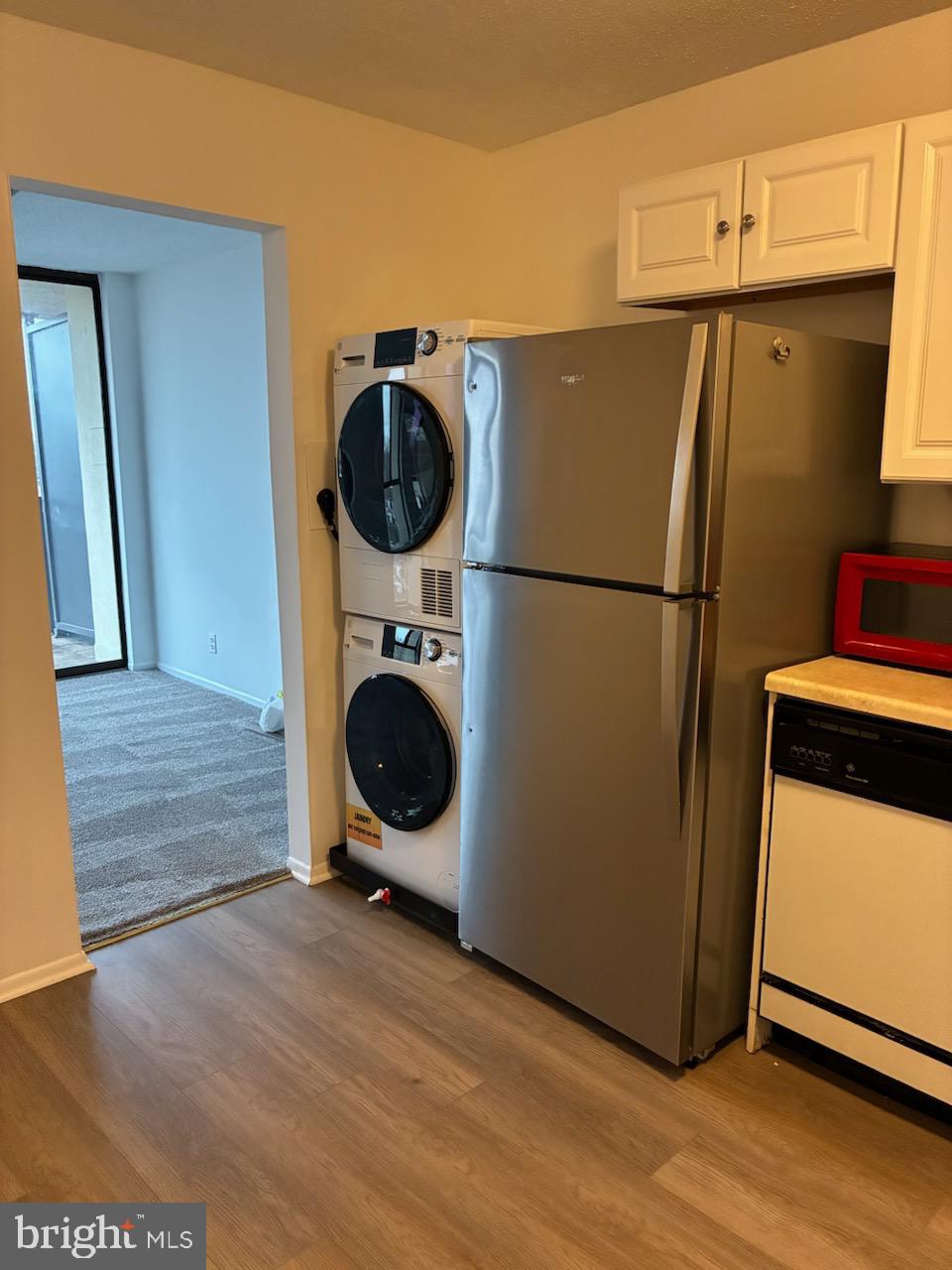 MCLEAN HOUSE NORTH - Residential