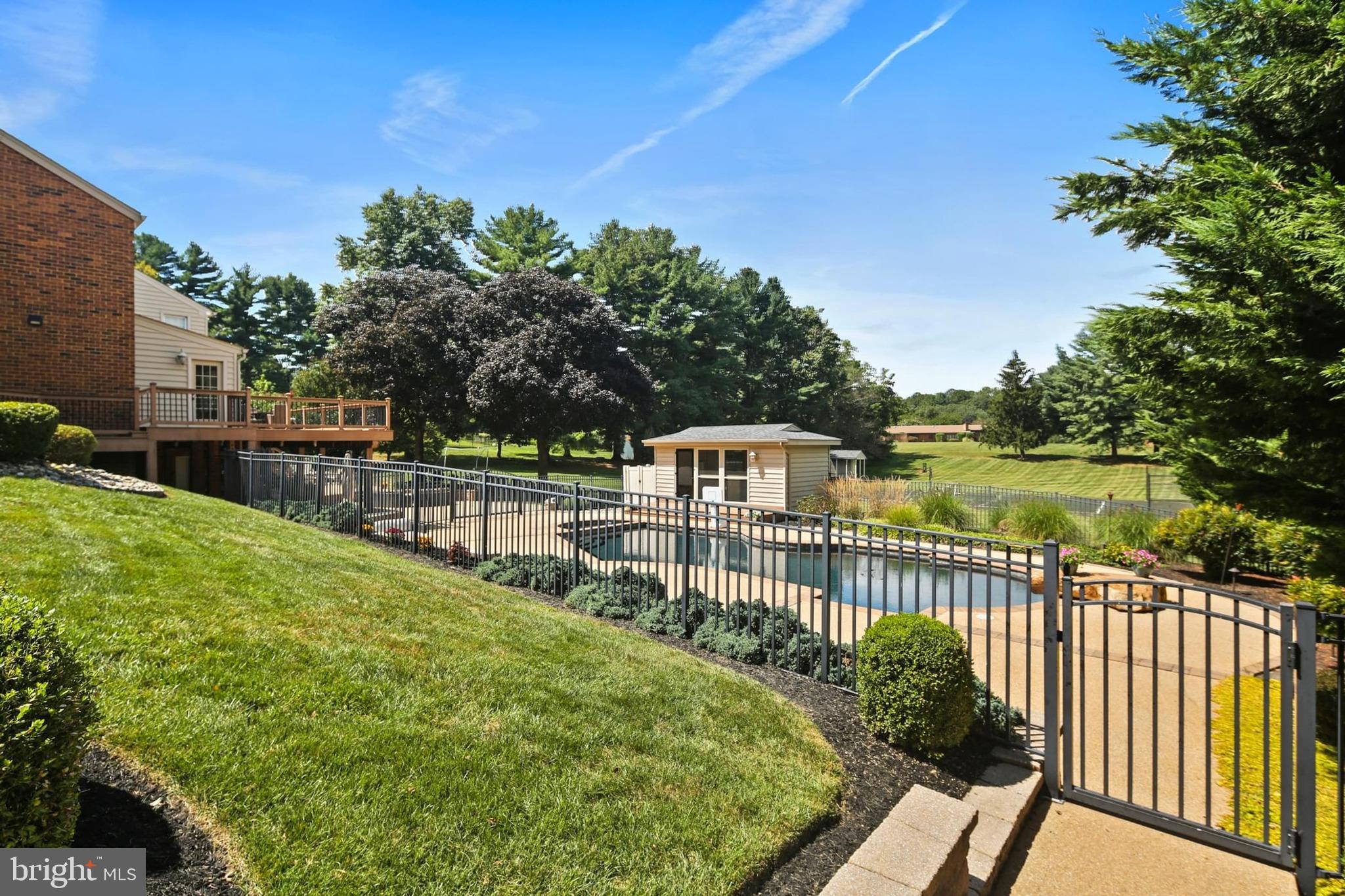 12154 MOUNT ALBERT ROAD