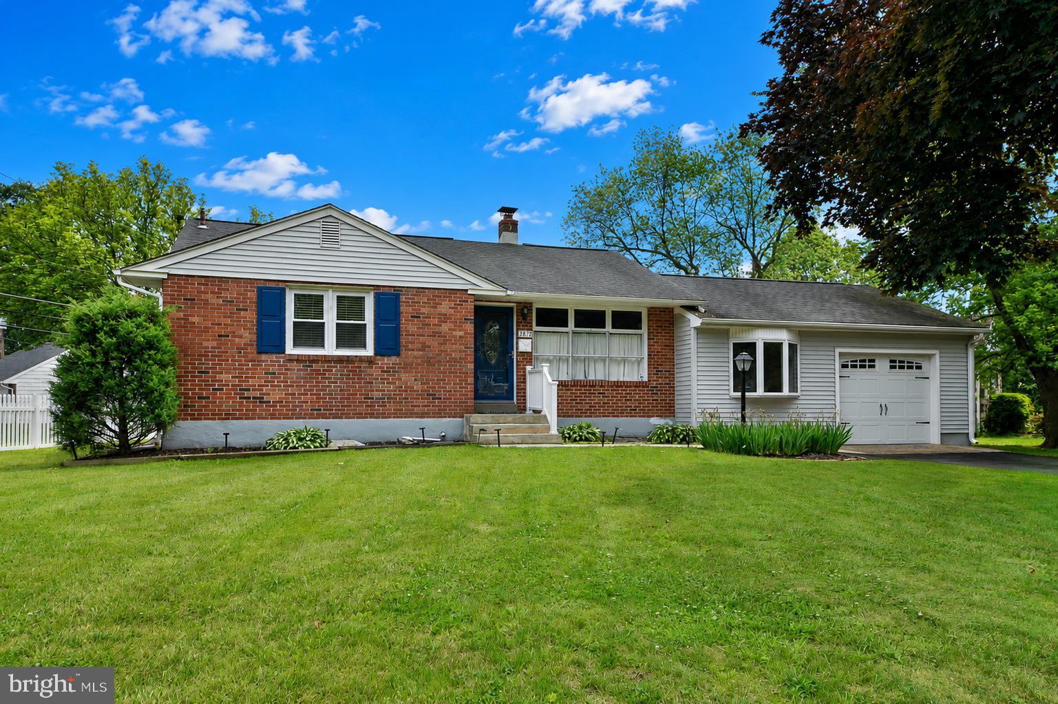 3875 LUKENS LANE