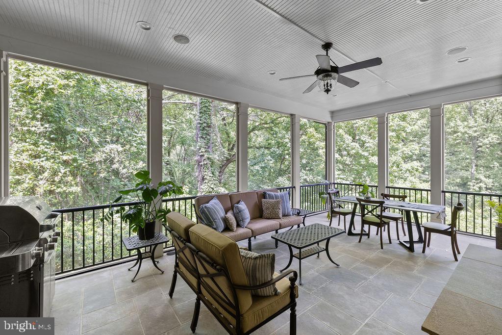 CHESTERBROOK - Residential