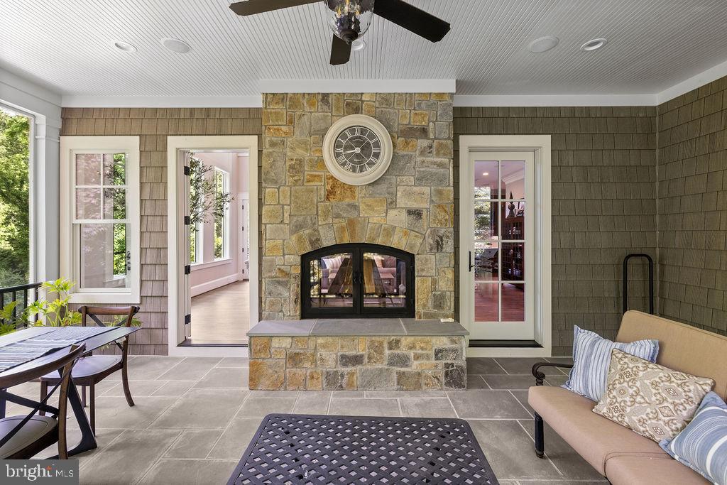 CHESTERBROOK - Residential