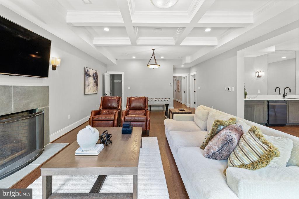 CHESTERBROOK - Residential