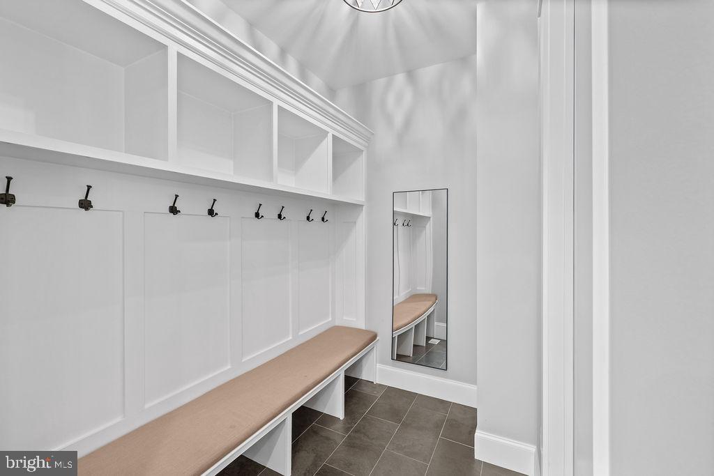 CHESTERBROOK - Residential