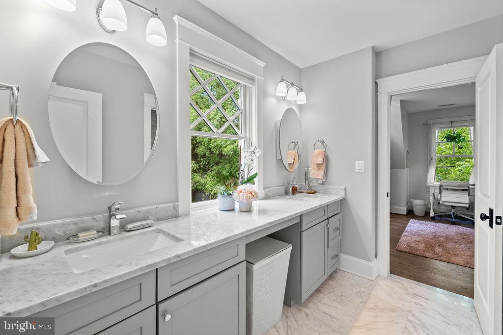 CHESTERBROOK - Residential