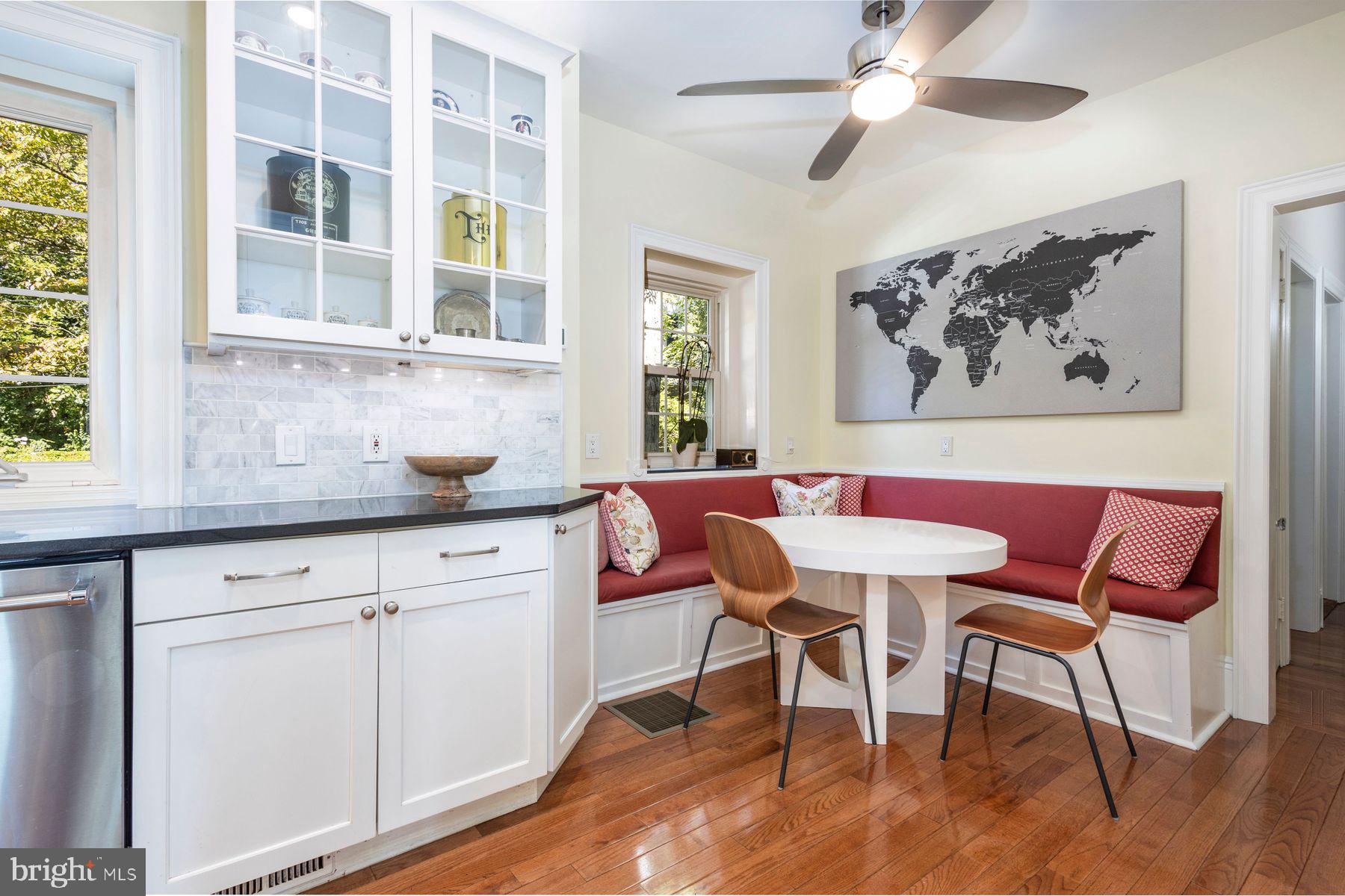 CHESTNUT HILL - Residential