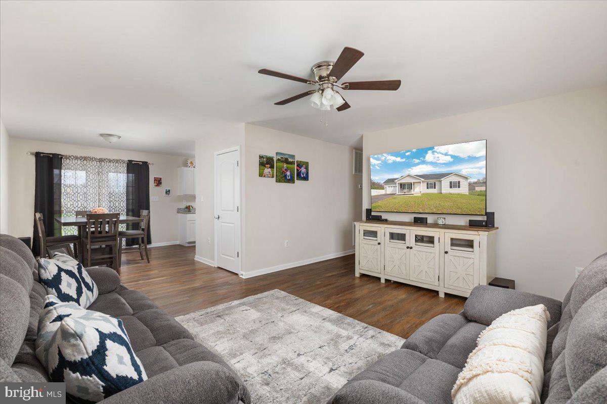 ELIZABETH STATION - Residential