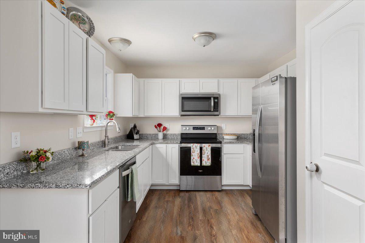 ELIZABETH STATION - Residential