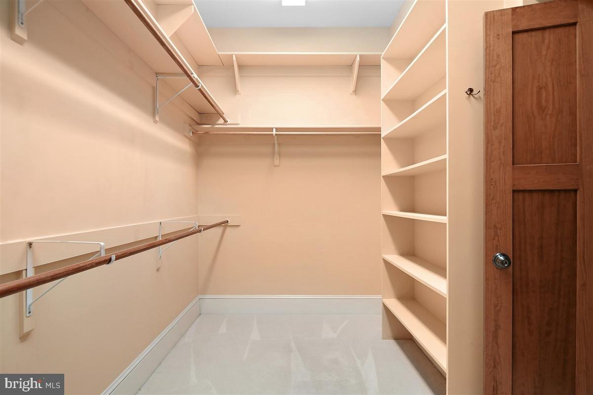 RIVERMERE - Residential