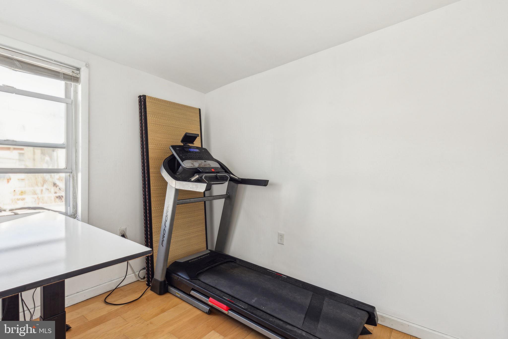 PENNSPORT - Residential Lease