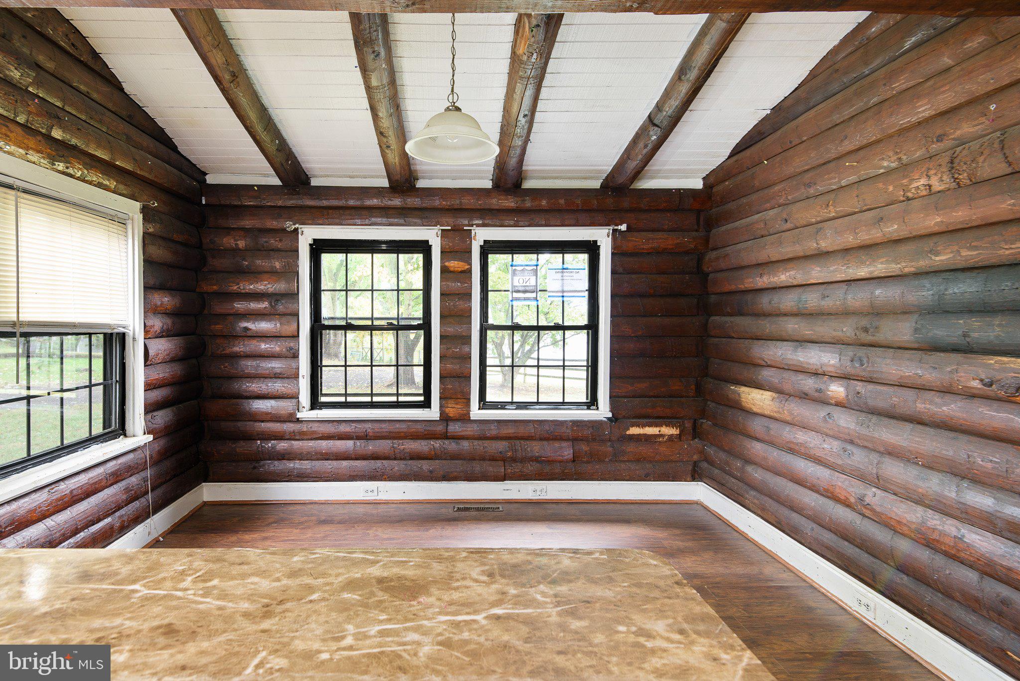 TREELANE TERR - Residential