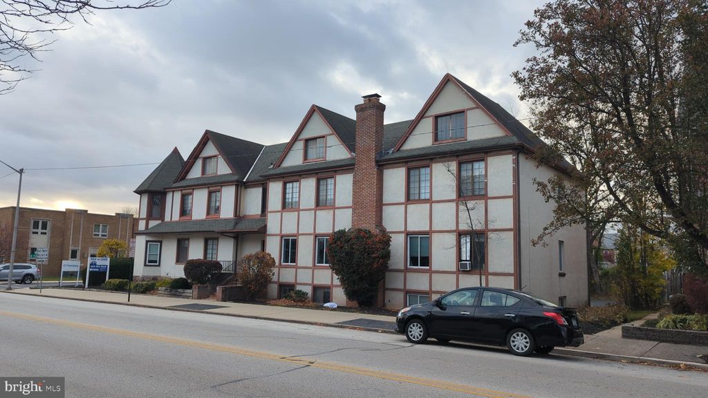 Photo of 400 N Broad Street, LANSDALE, PA 19446 (MLS # PAMC2166766)