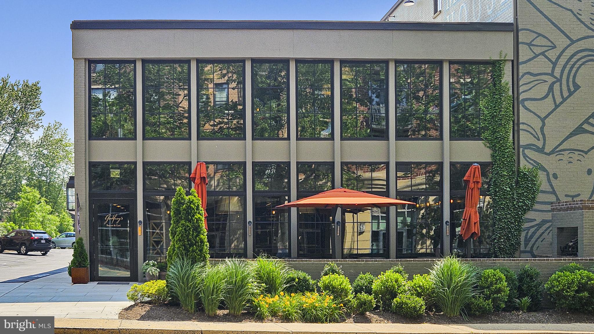 WINTER HILL - Residential