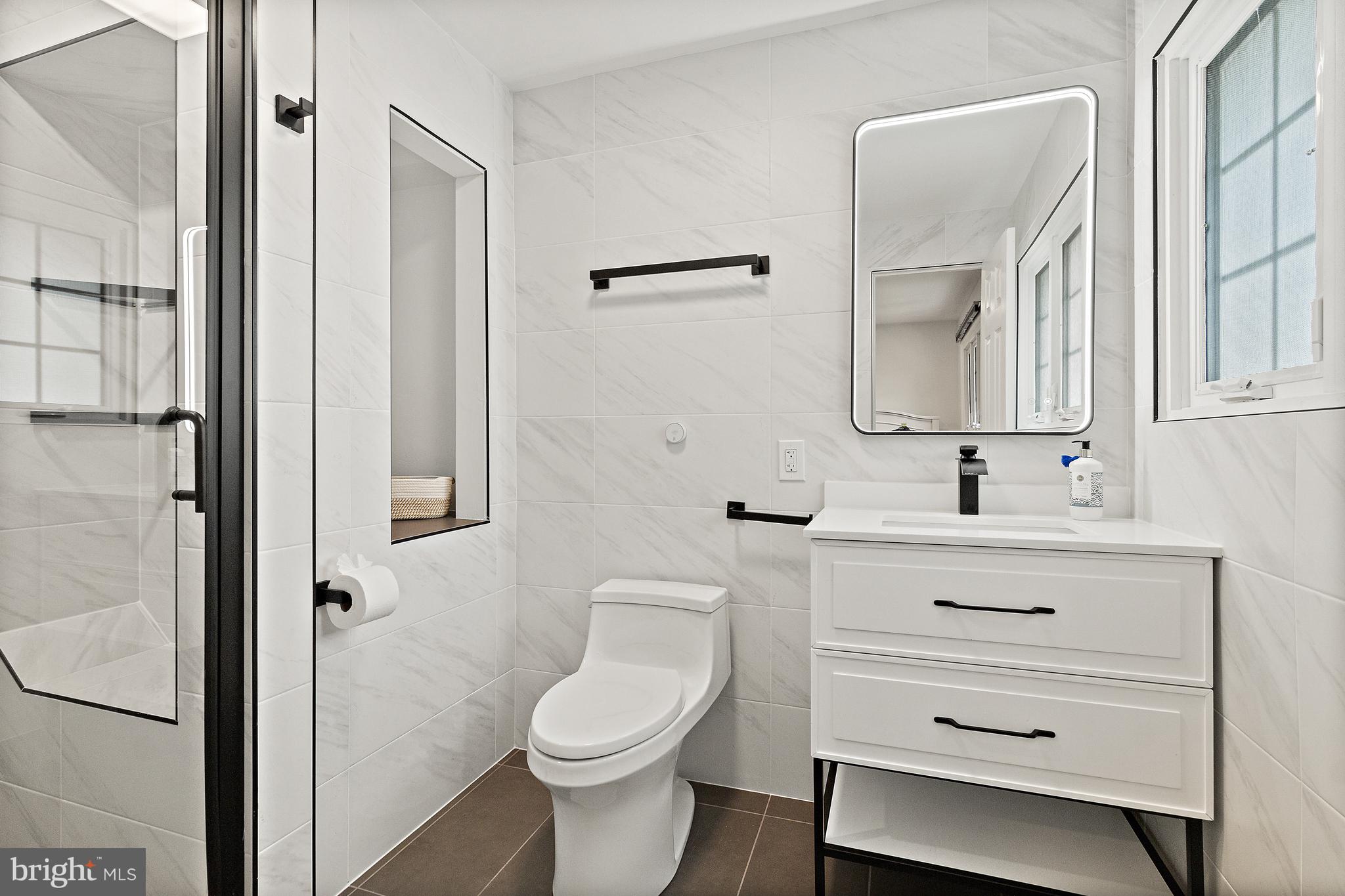 WINTER HILL - Residential