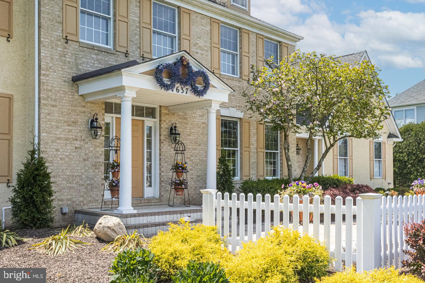 GATEFIELD AT FARMV - Residential