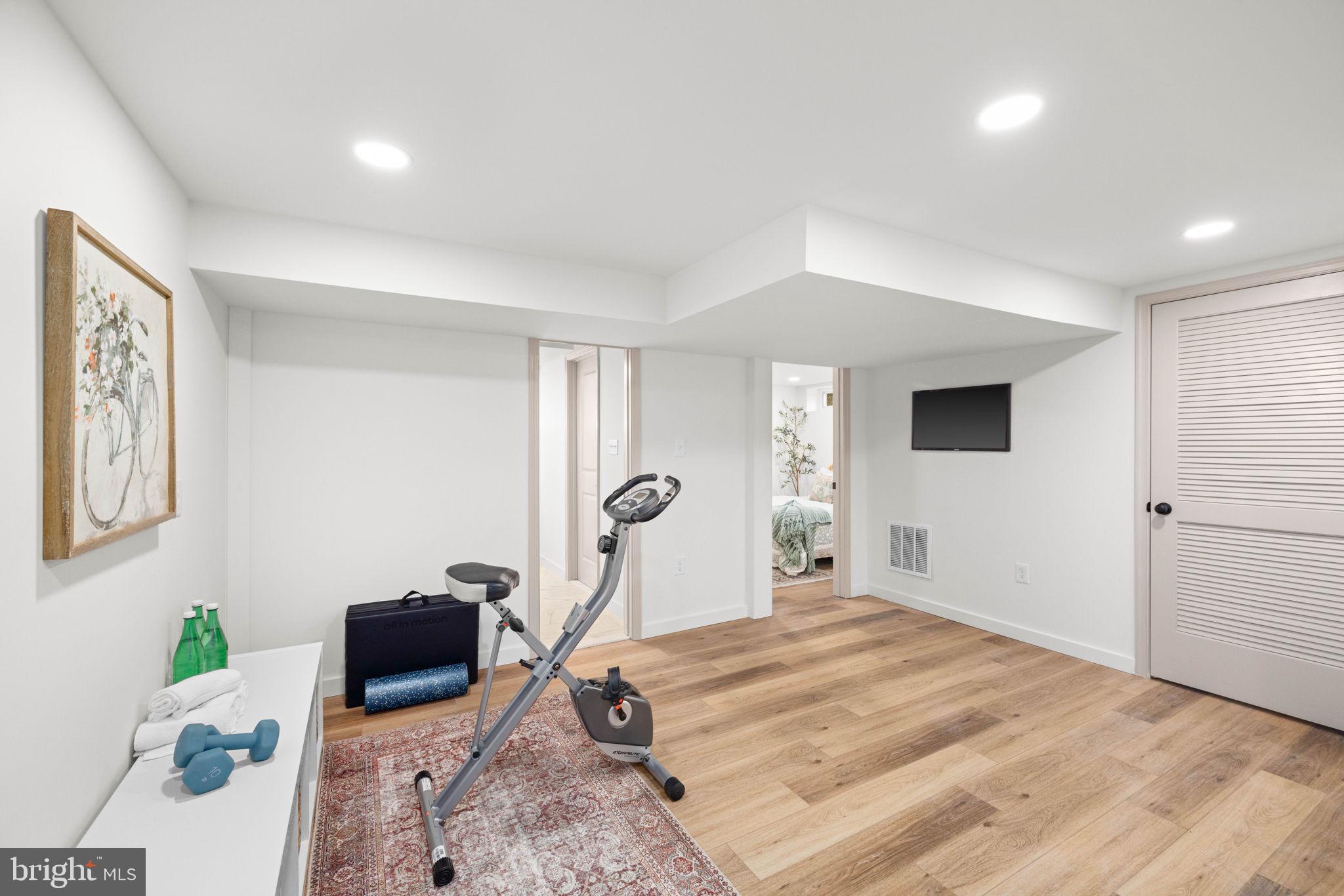 STRATFORD LANDING - Residential