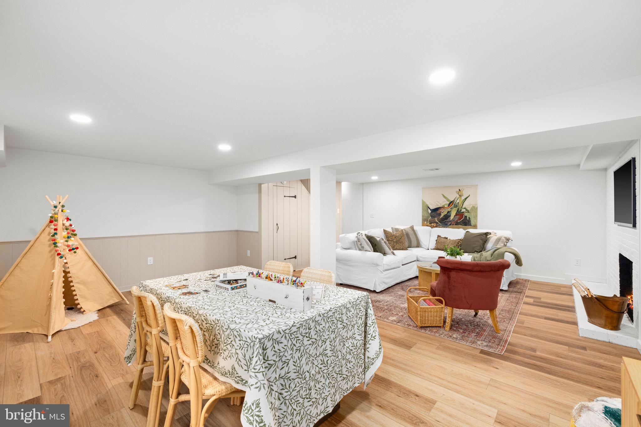 STRATFORD LANDING - Residential