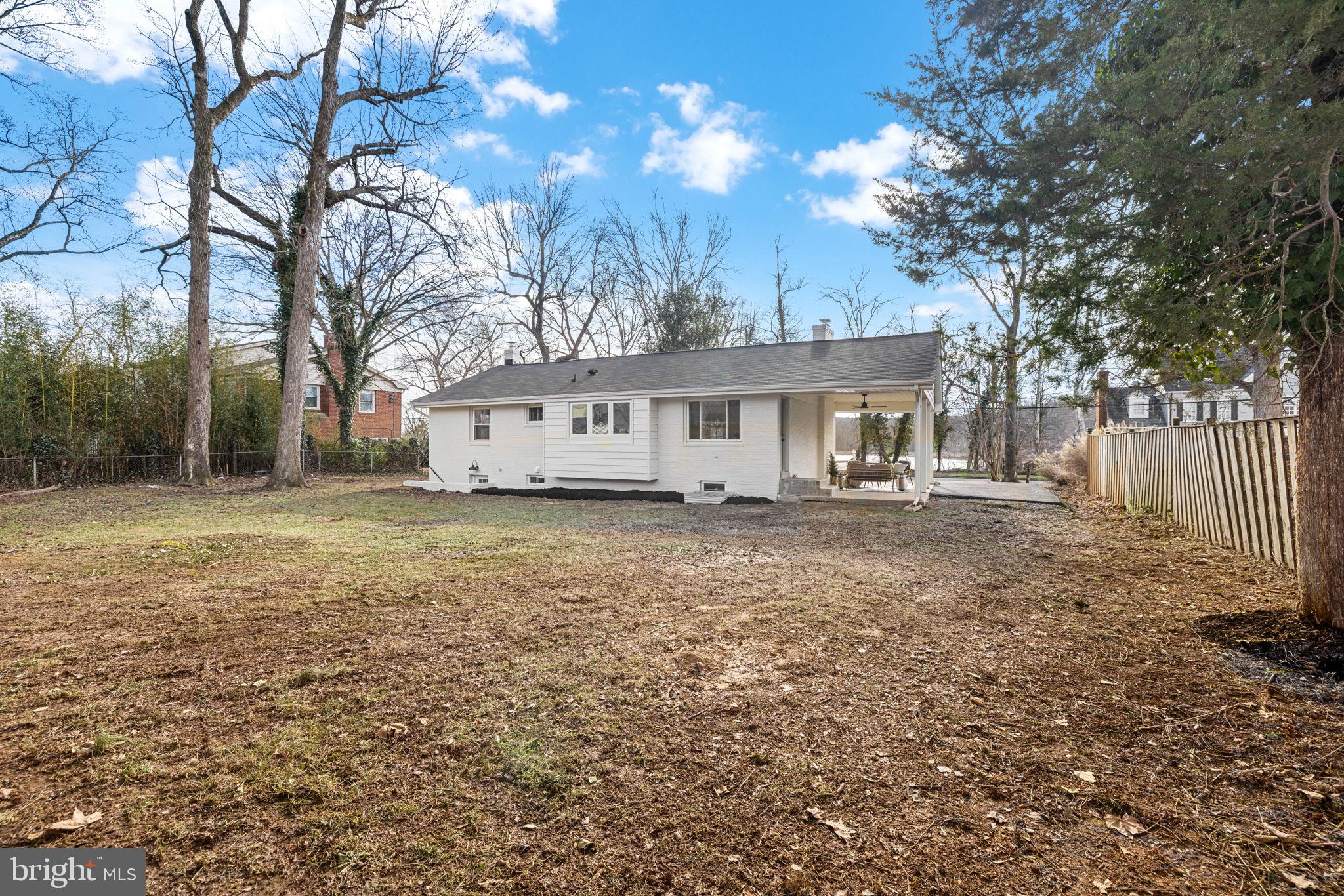 STRATFORD LANDING - Residential