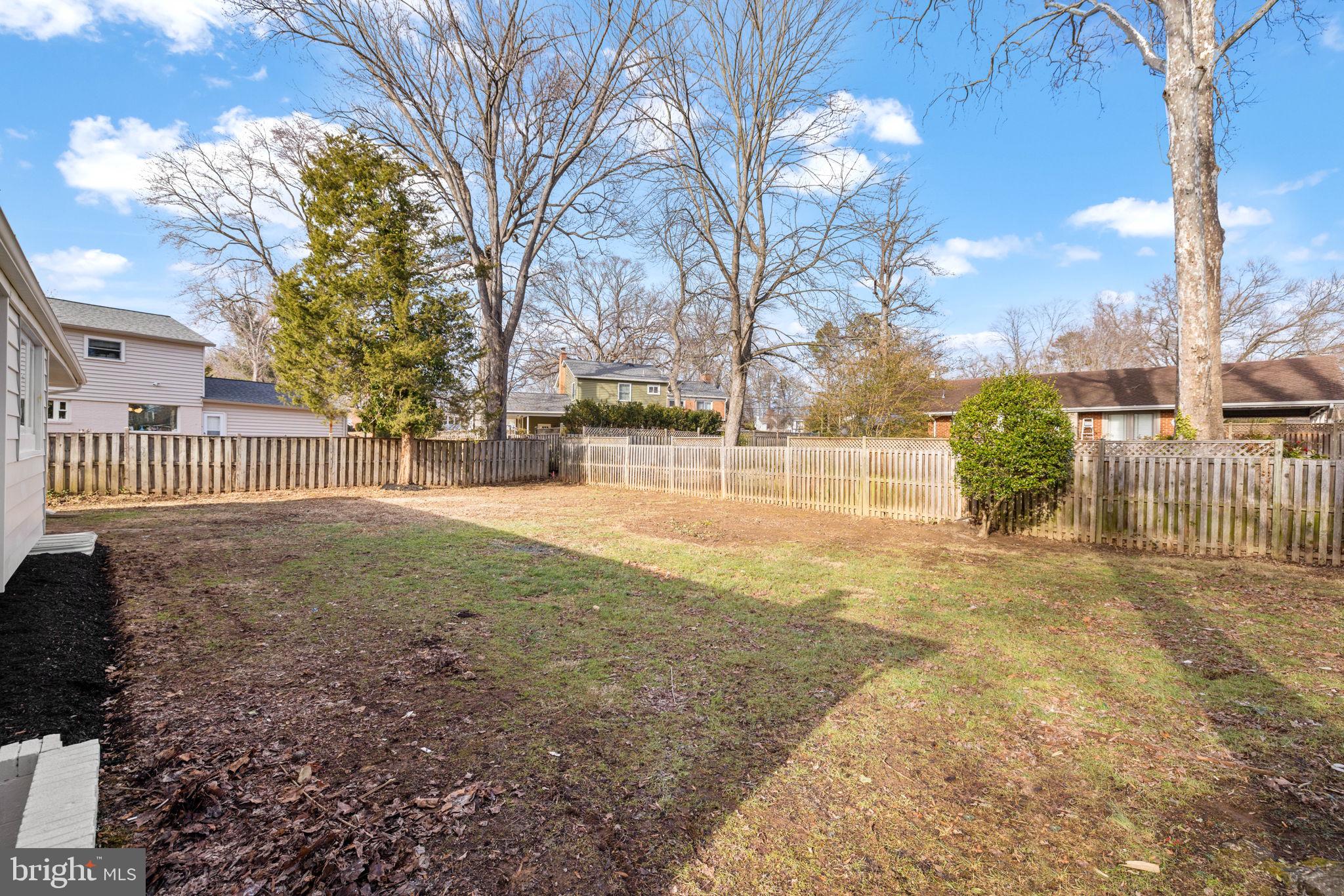 STRATFORD LANDING - Residential