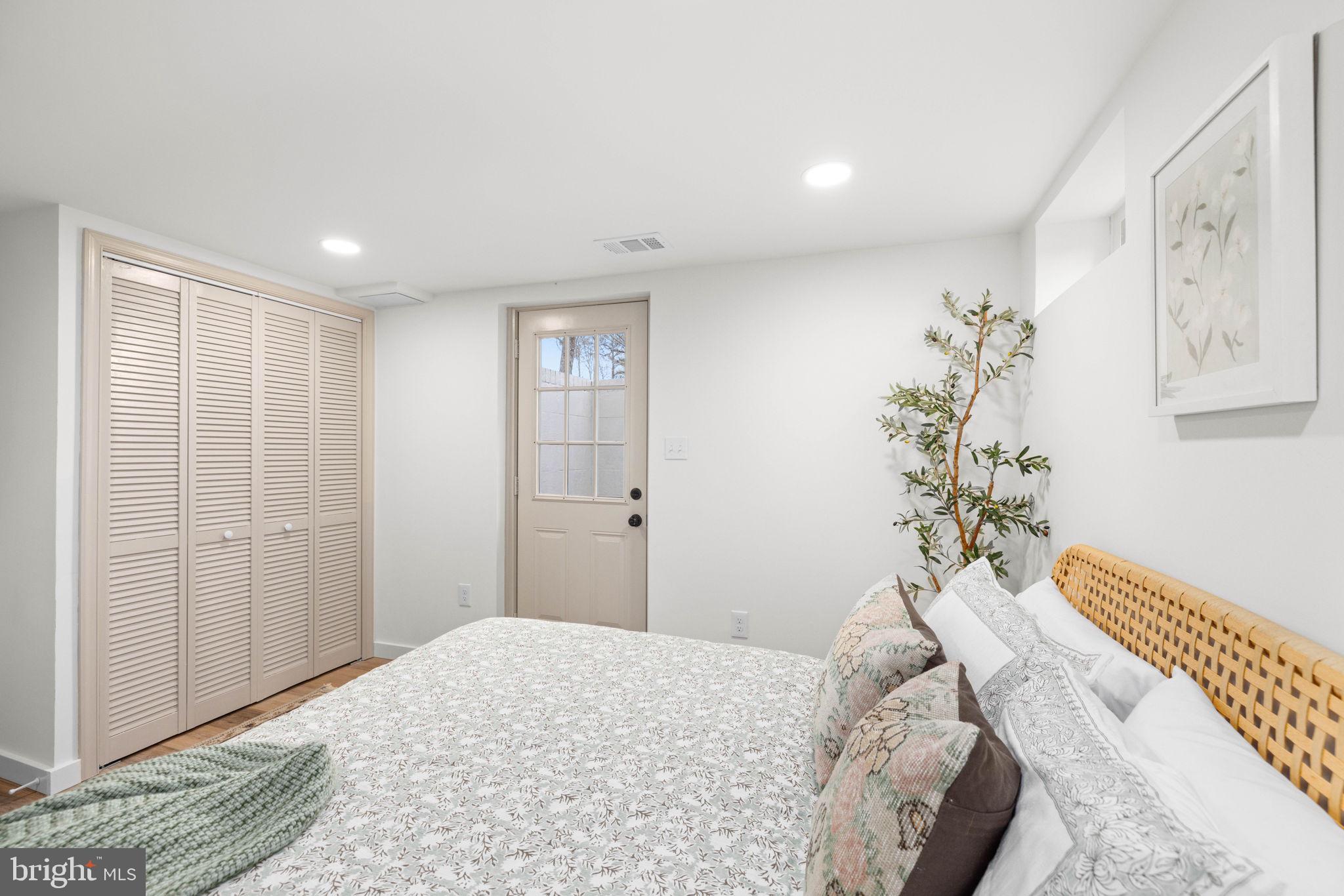 STRATFORD LANDING - Residential