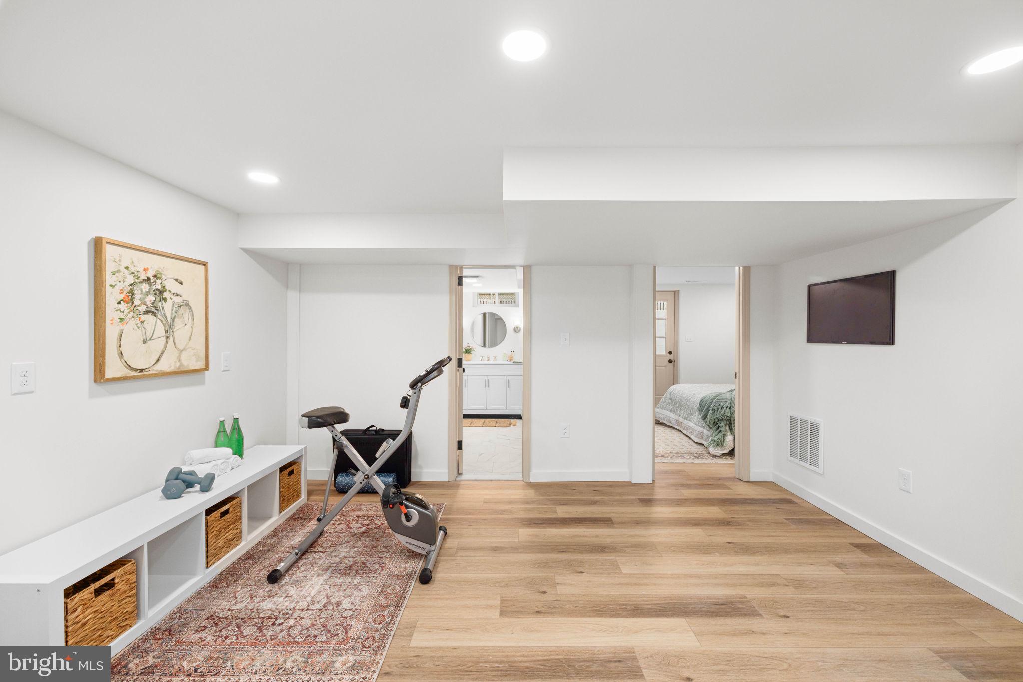 STRATFORD LANDING - Residential