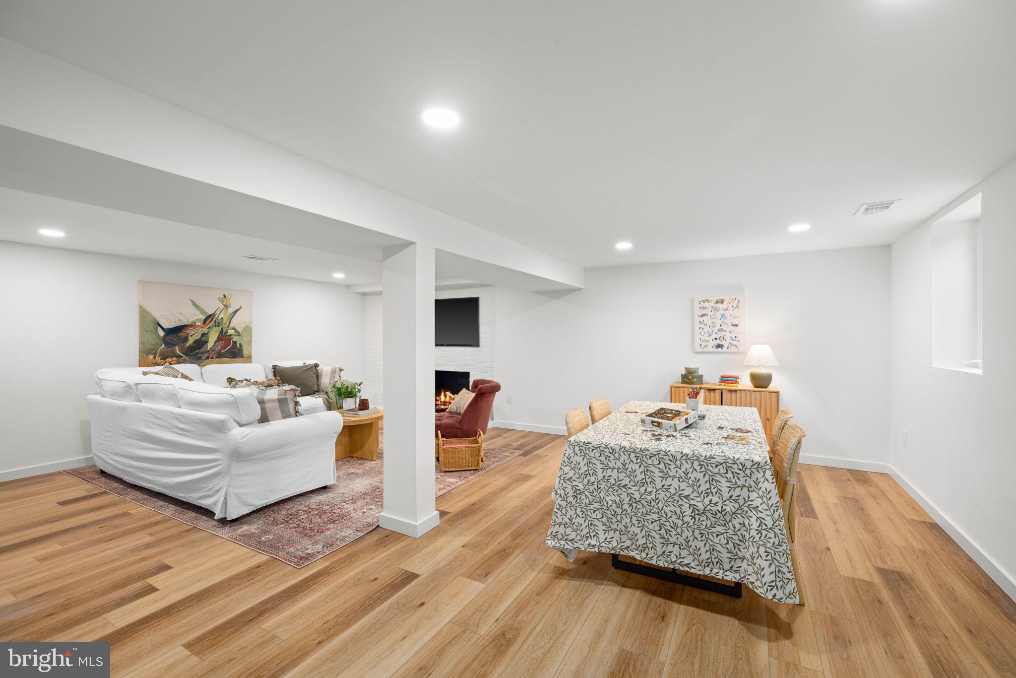 STRATFORD LANDING - Residential