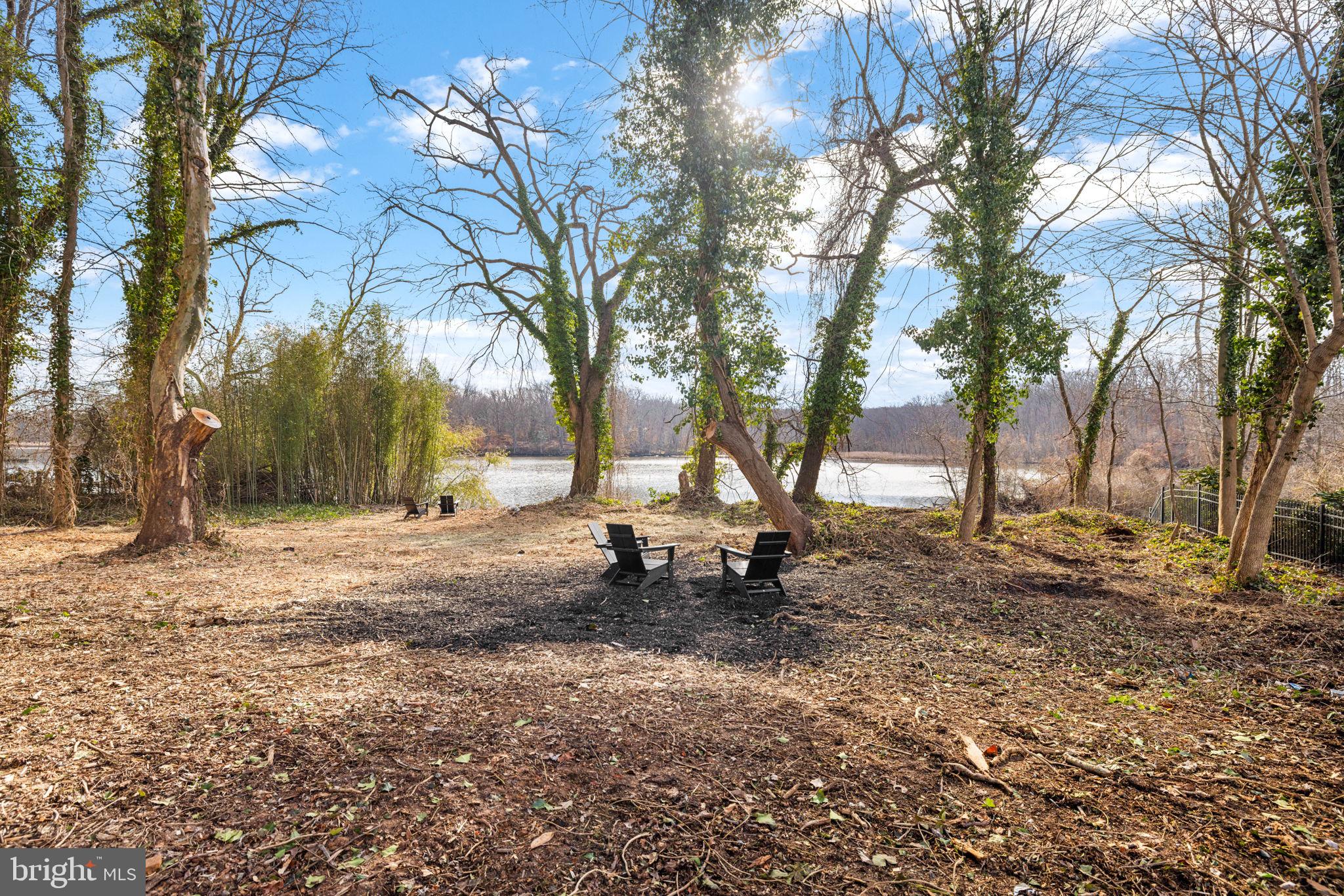 STRATFORD LANDING - Residential