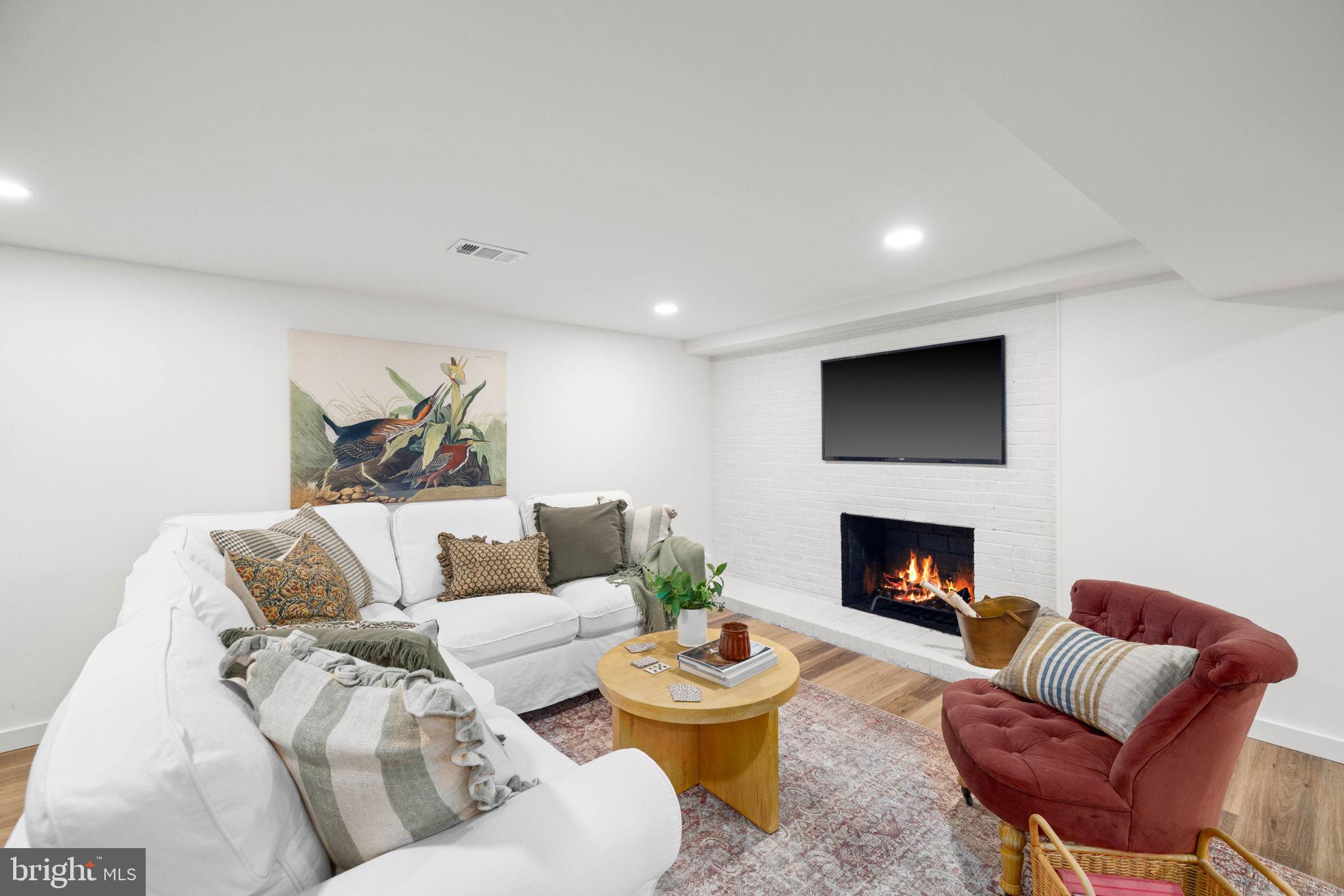 STRATFORD LANDING - Residential