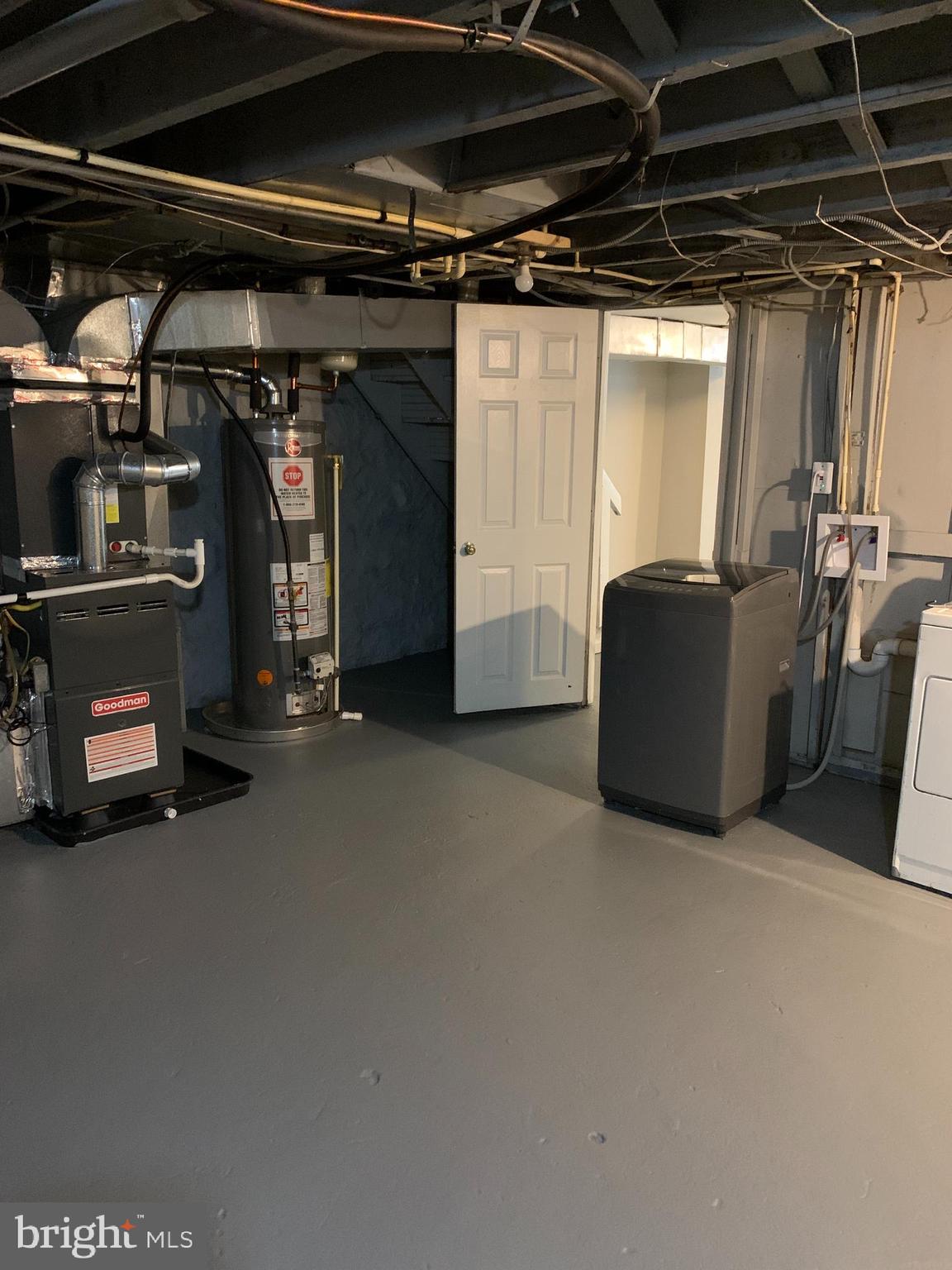 WINSTON GOVANS - Residential