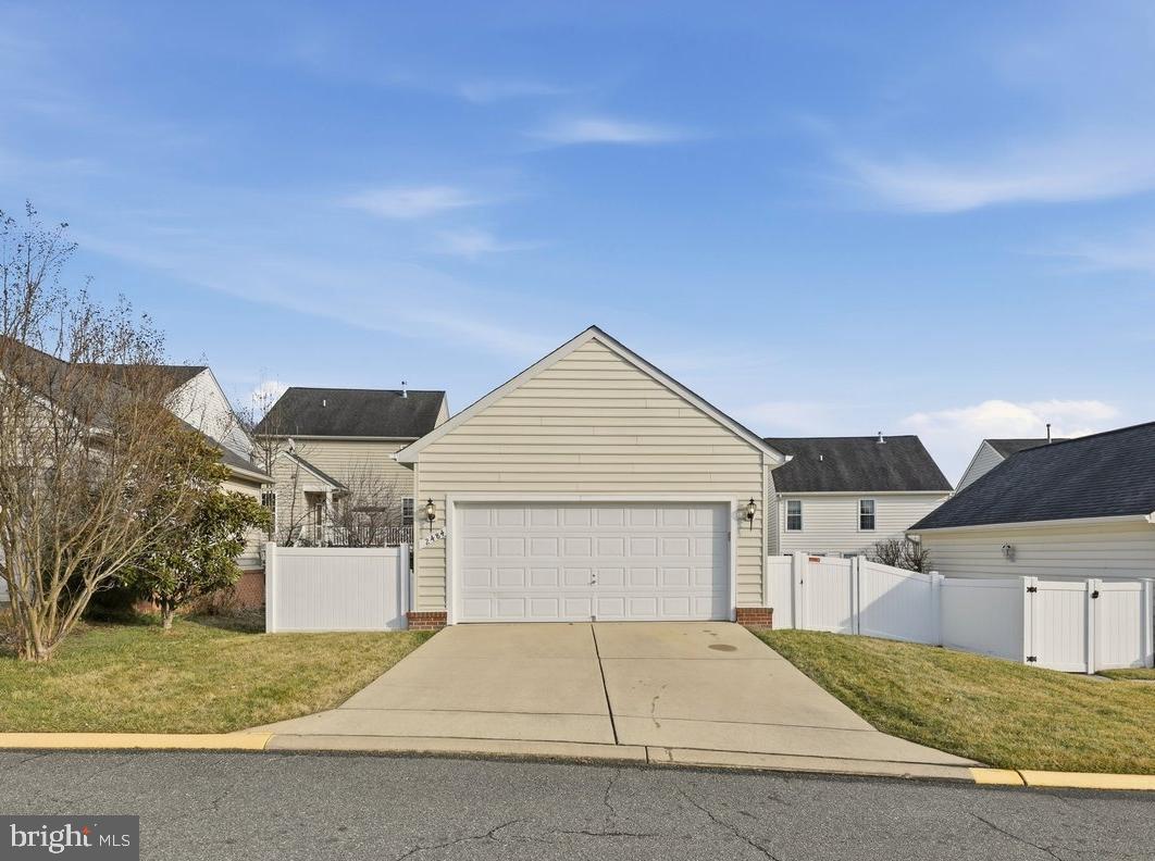 PORT POTOMAC - Residential