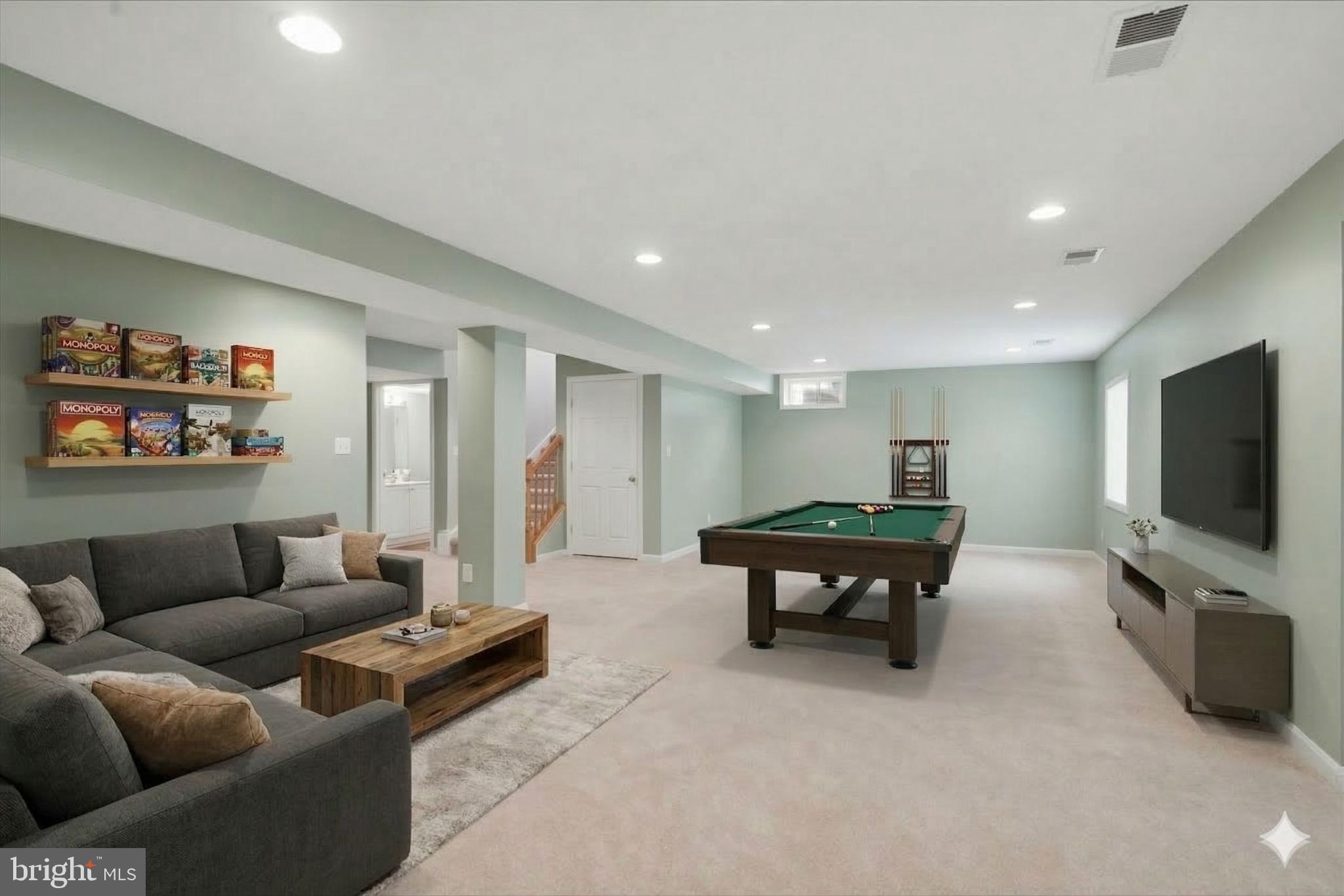 PORT POTOMAC - Residential