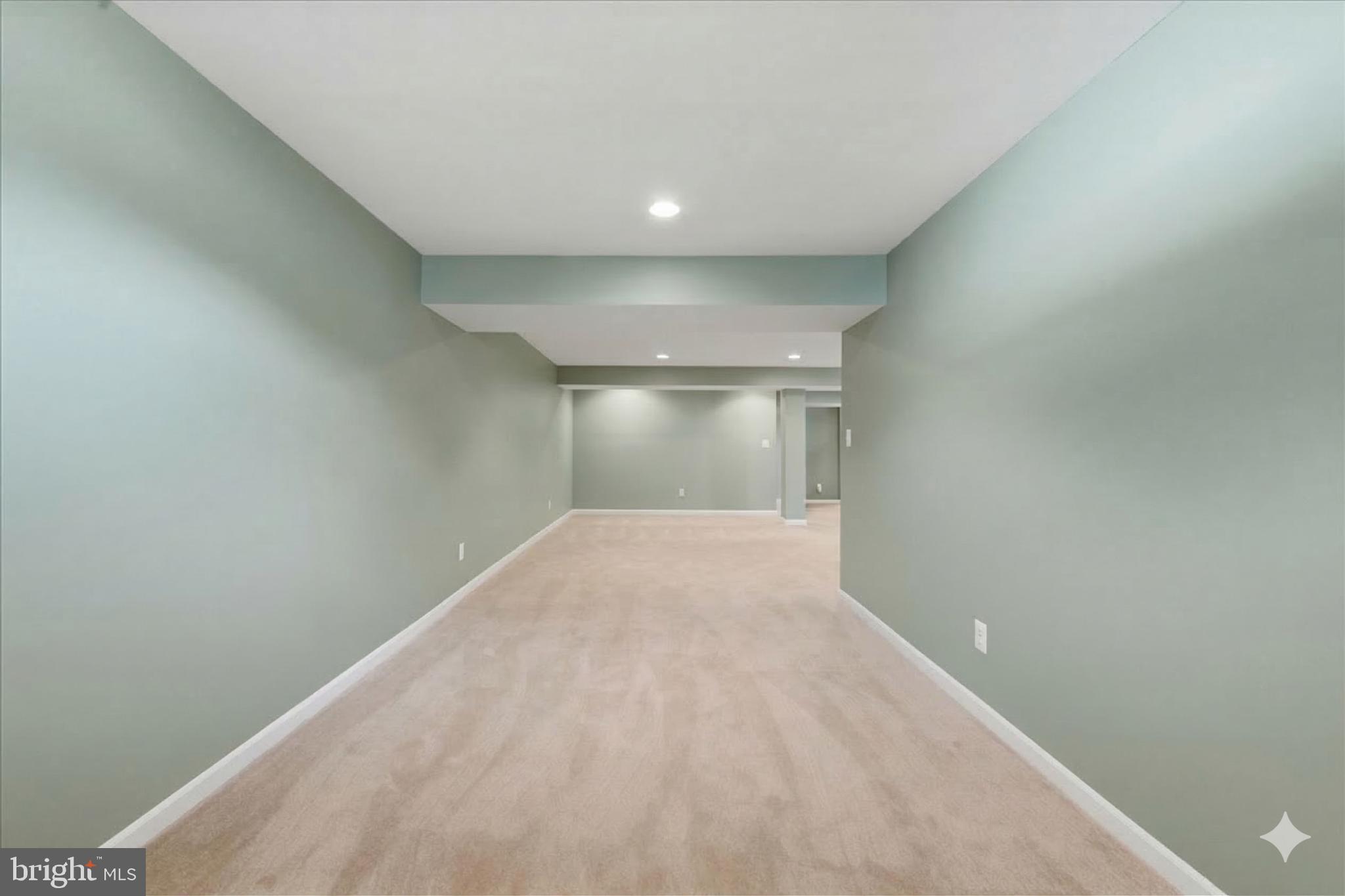 PORT POTOMAC - Residential