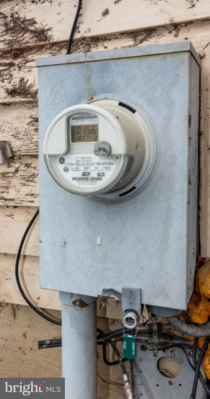 JOHNSTON SQUARE - Residential