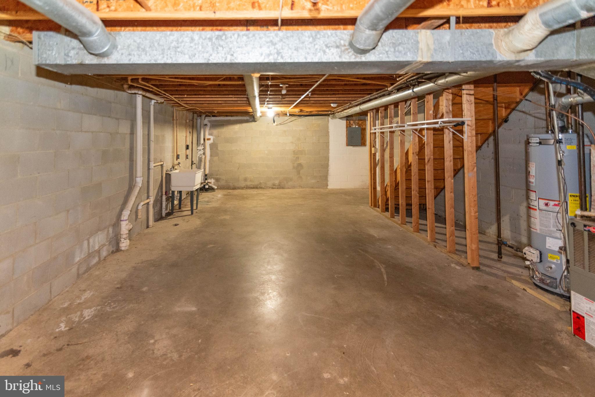 JOHNSTON SQUARE - Residential