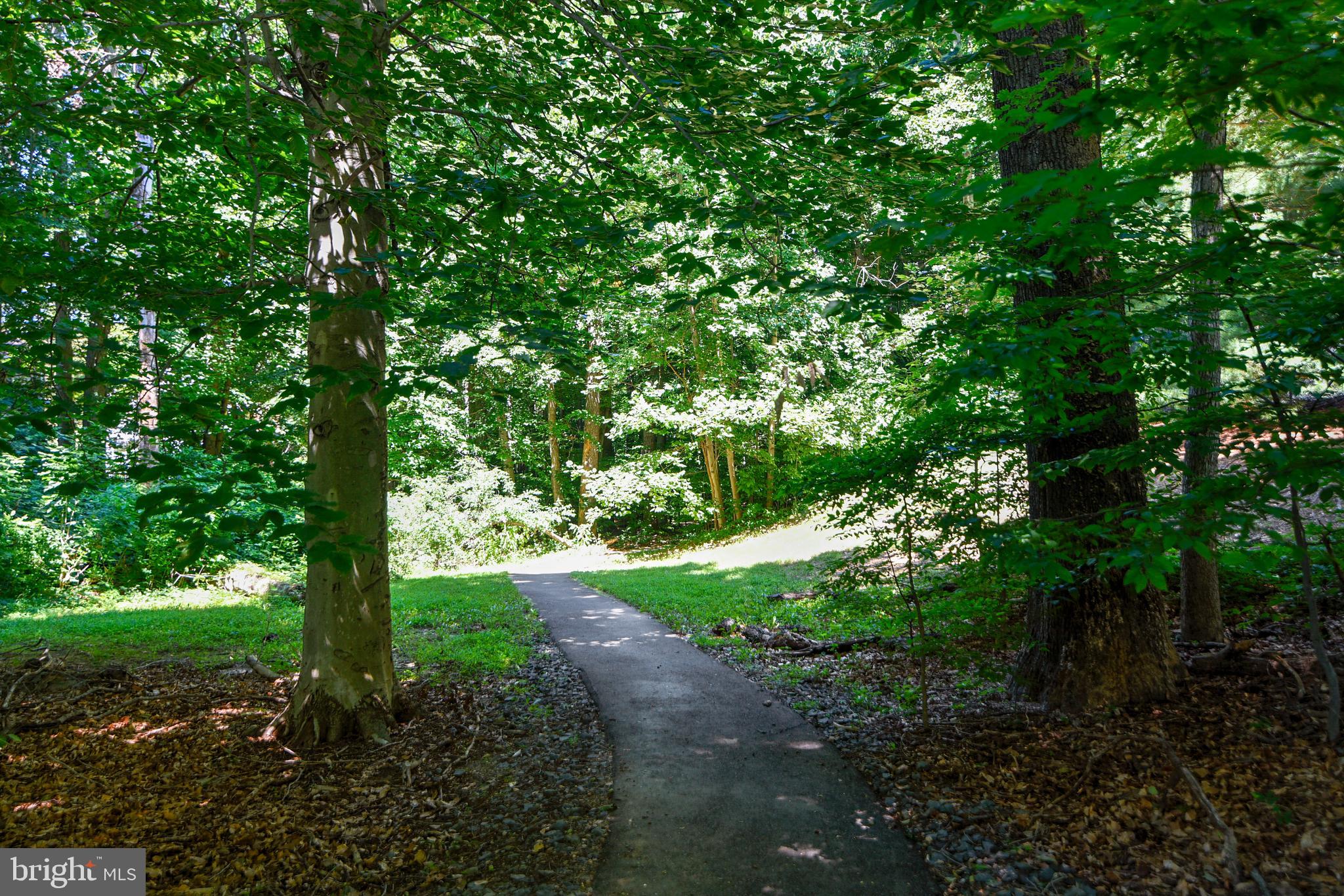 NEWINGTON STATION - Residential