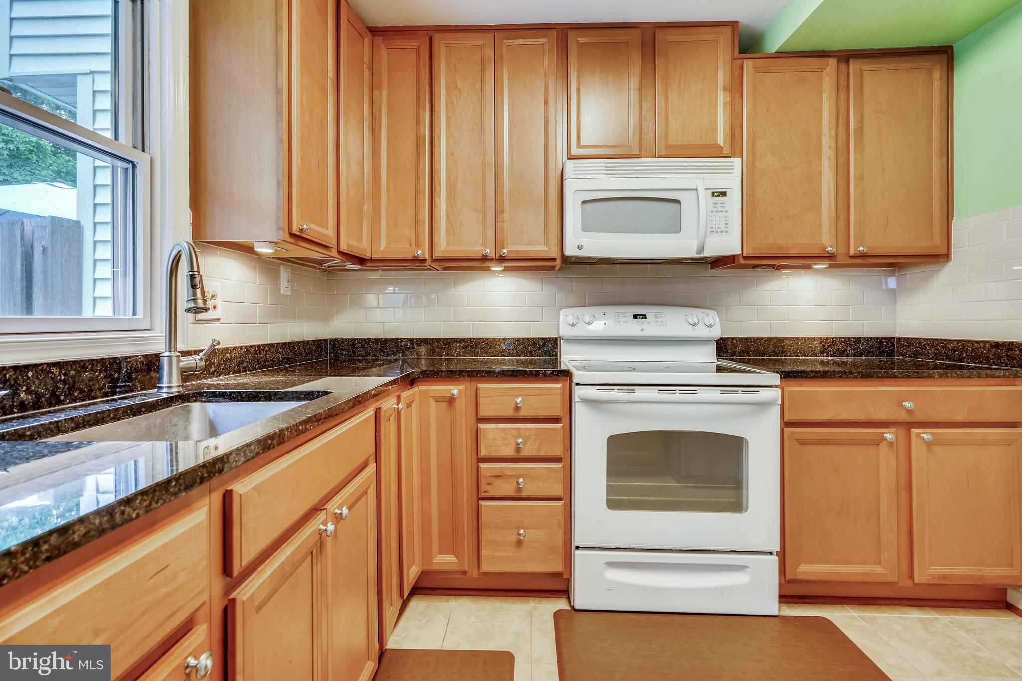 NEWINGTON STATION - Residential