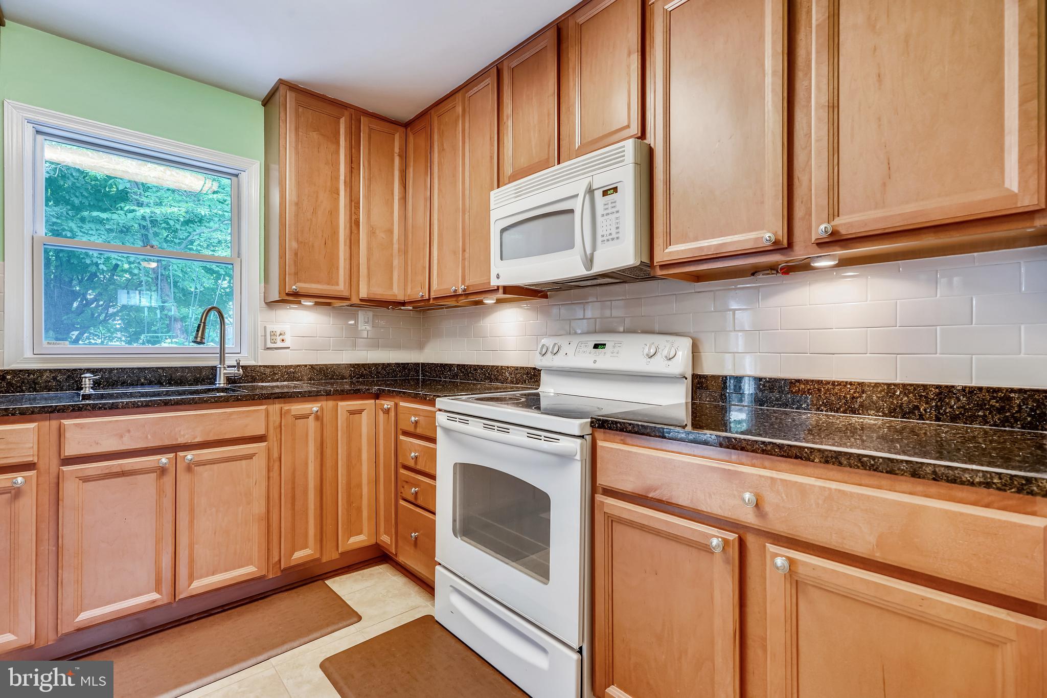 NEWINGTON STATION - Residential