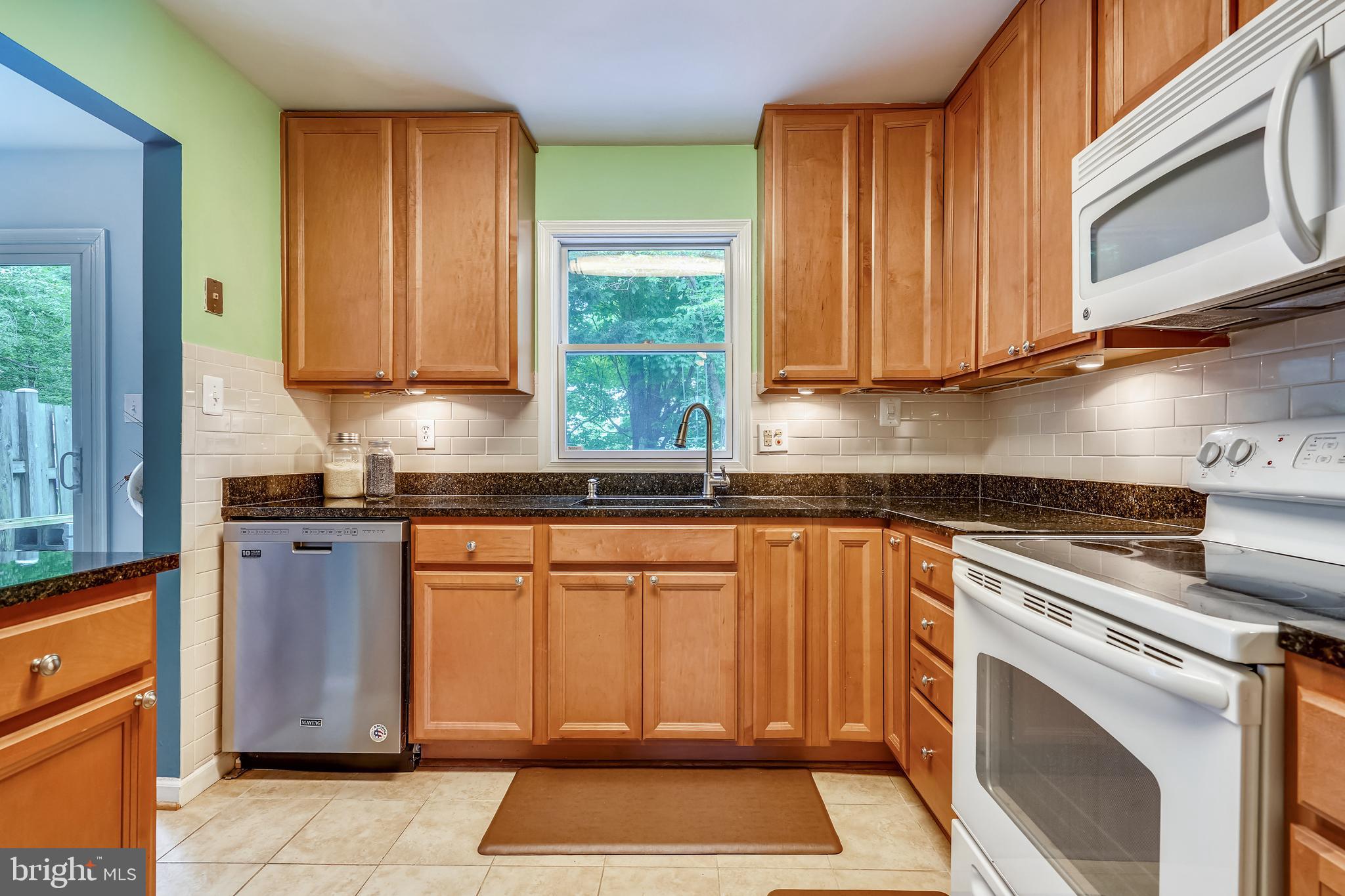 NEWINGTON STATION - Residential