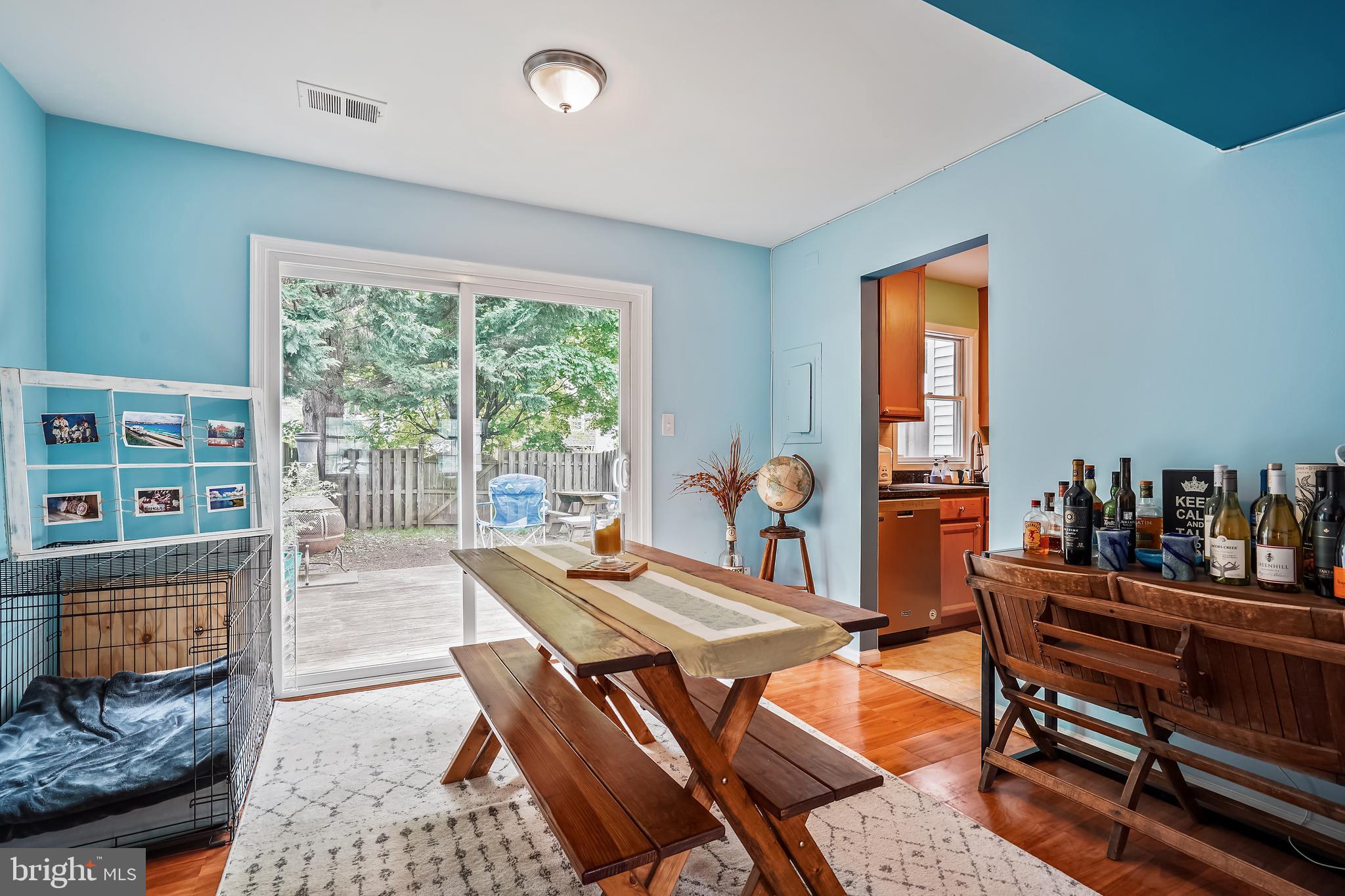 NEWINGTON STATION - Residential