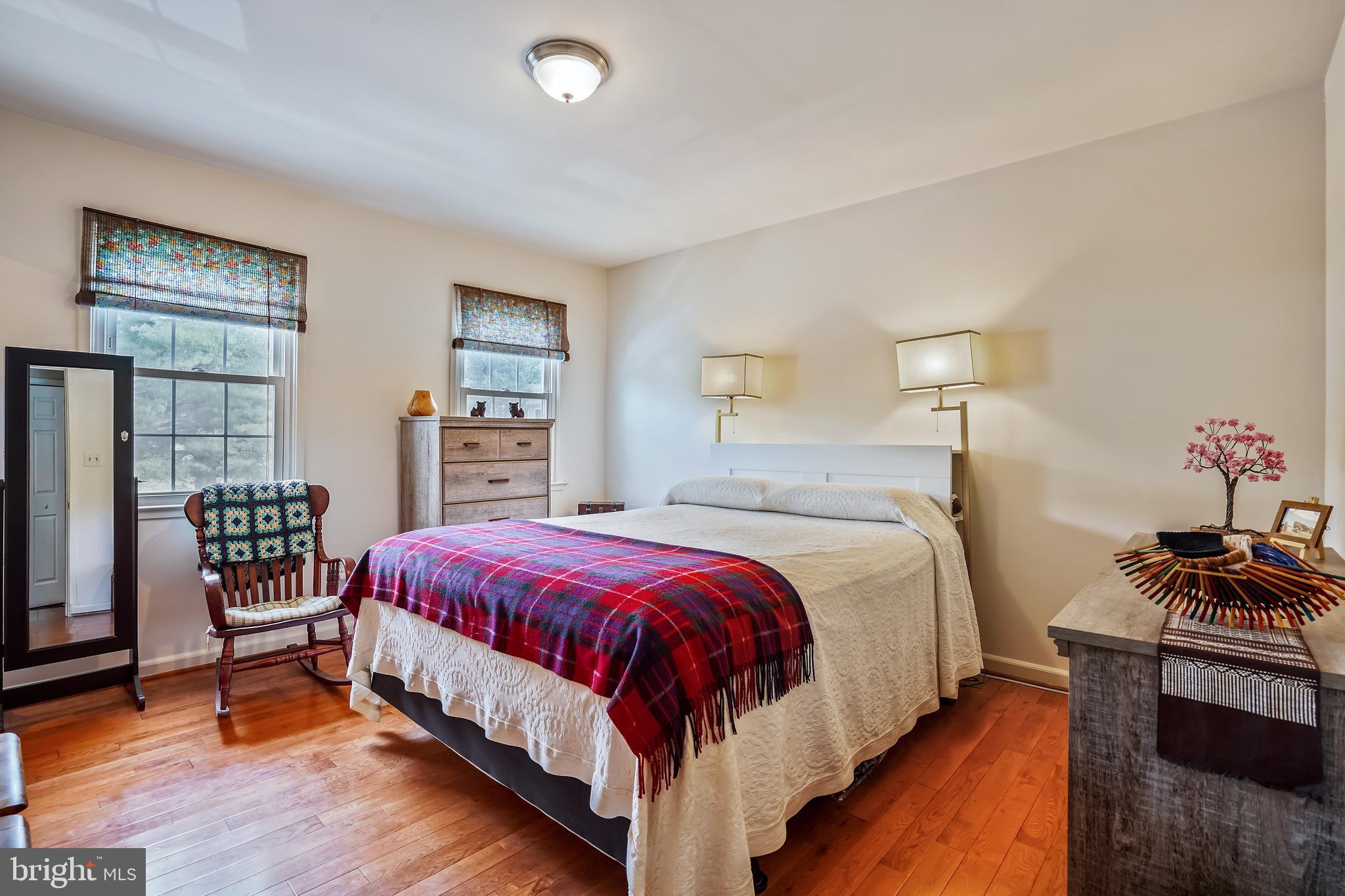 NEWINGTON STATION - Residential