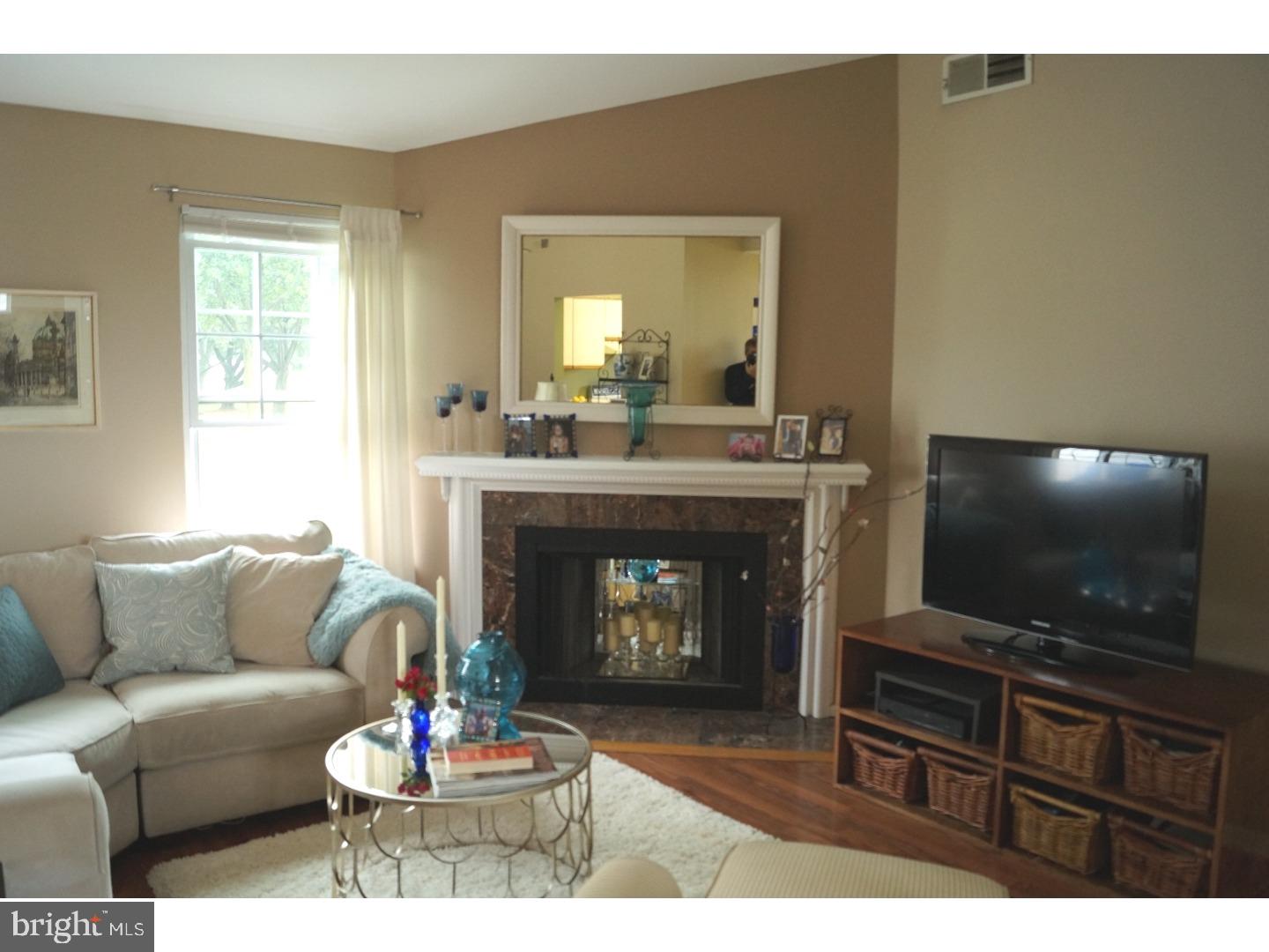 VILLAGE SHIRES - Residential