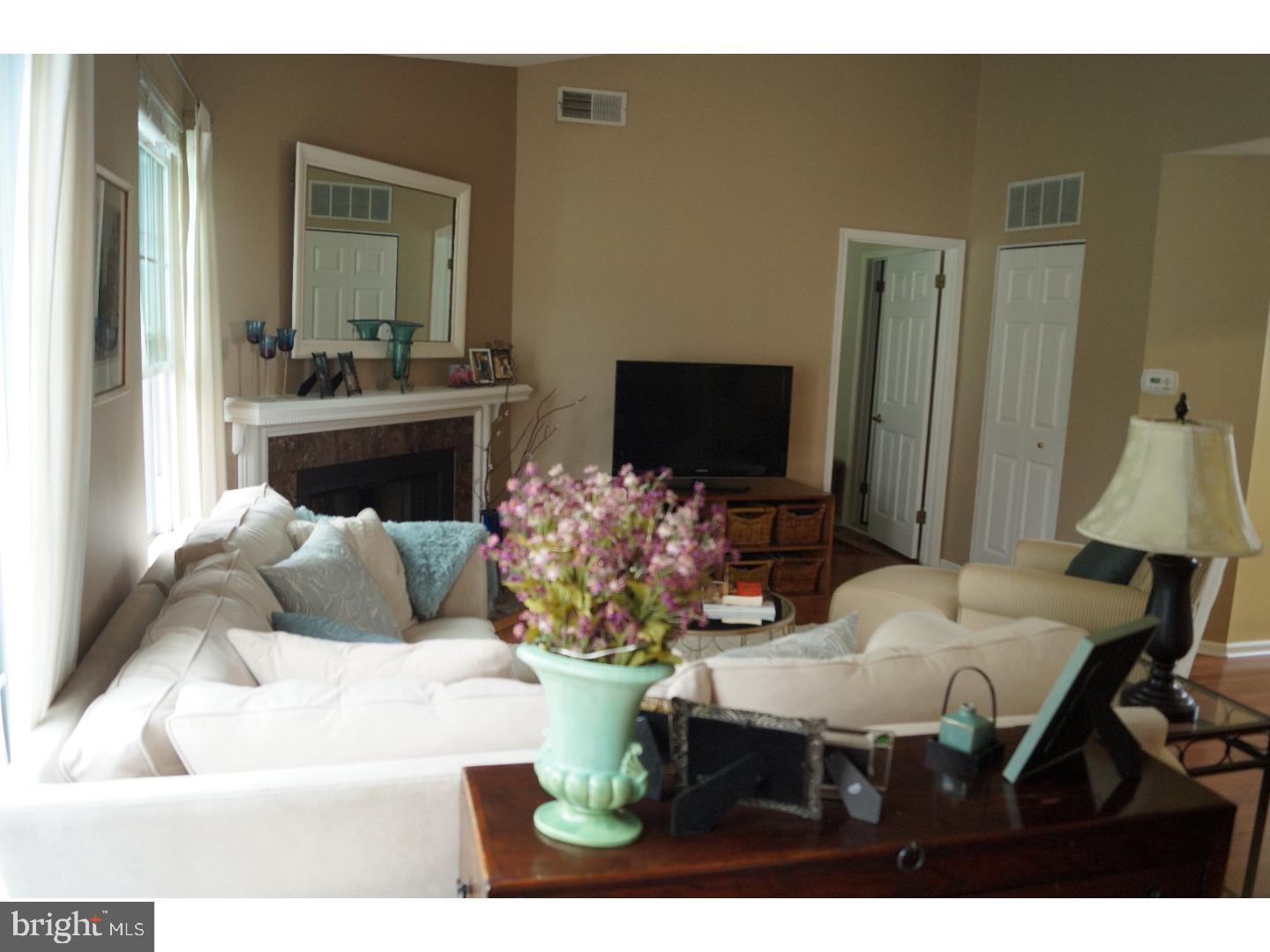 VILLAGE SHIRES - Residential