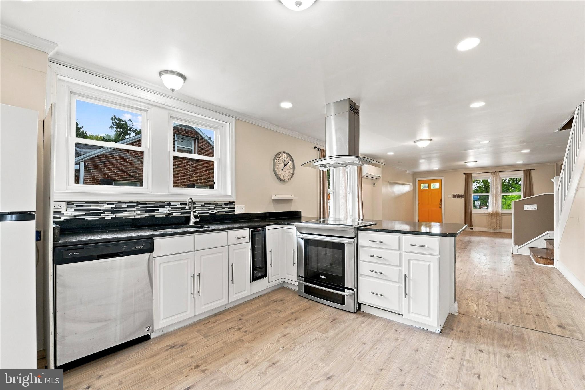 217 W JOHNSON HIGHWAY