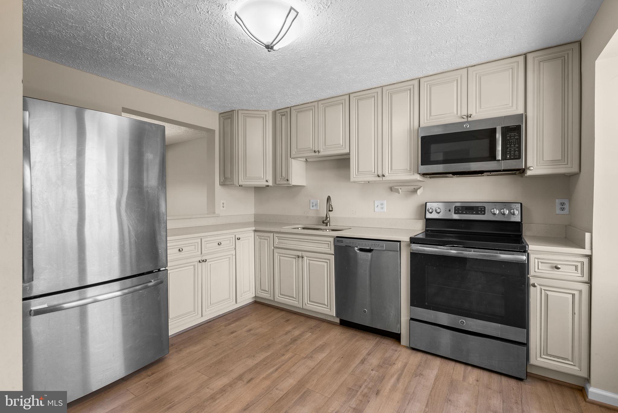 PARK OVERLOOK - Residential