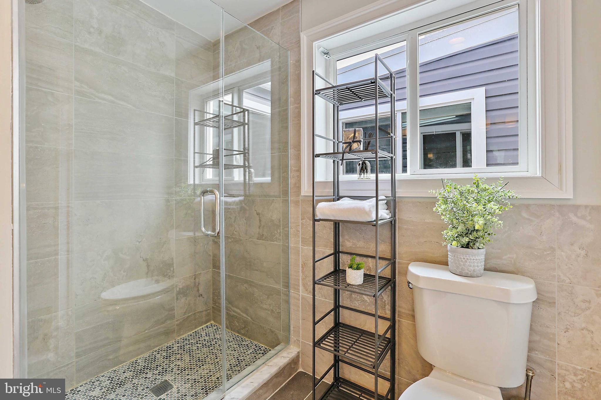 LITTLE ITALY - Residential