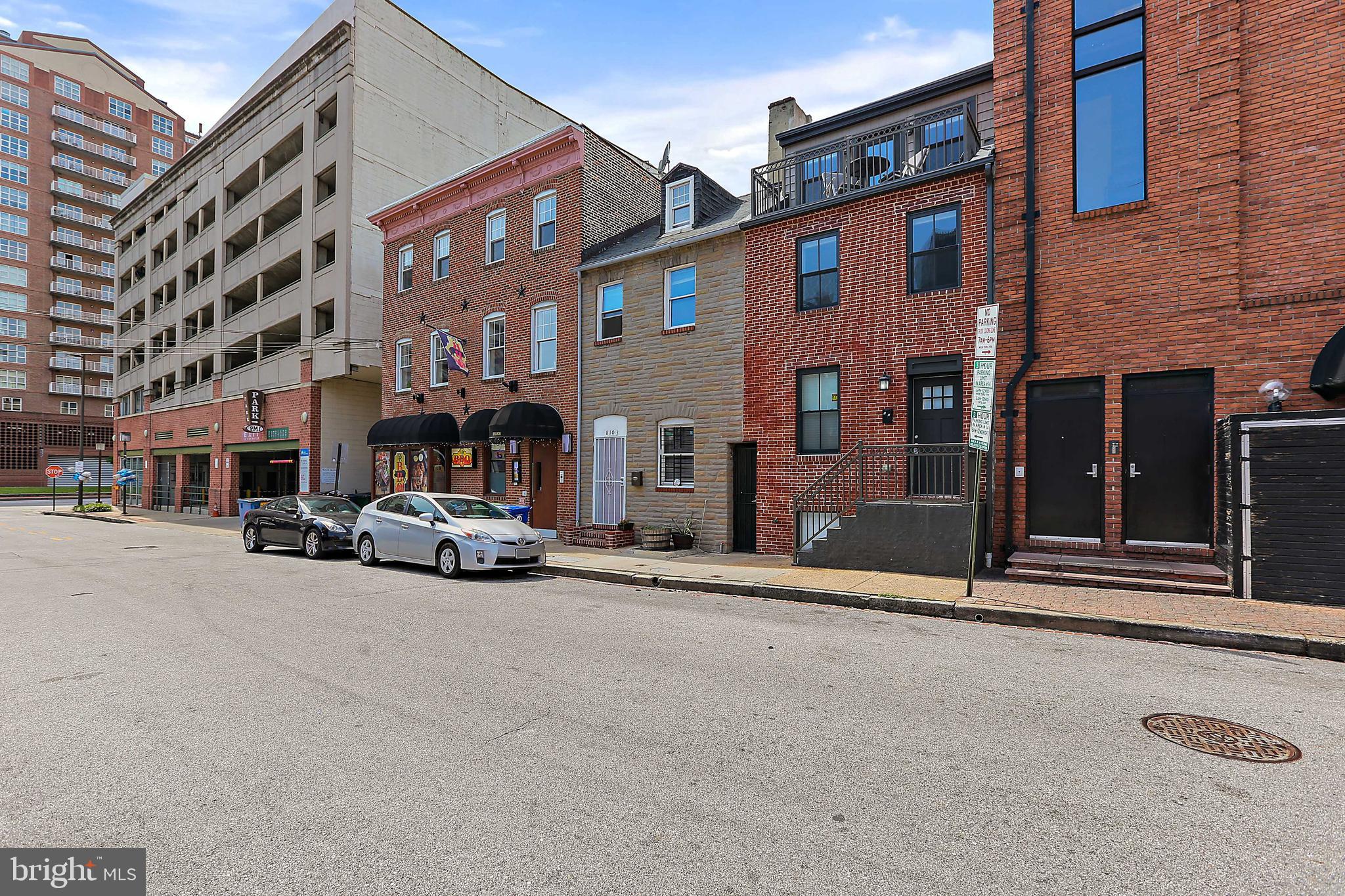 LITTLE ITALY - Residential