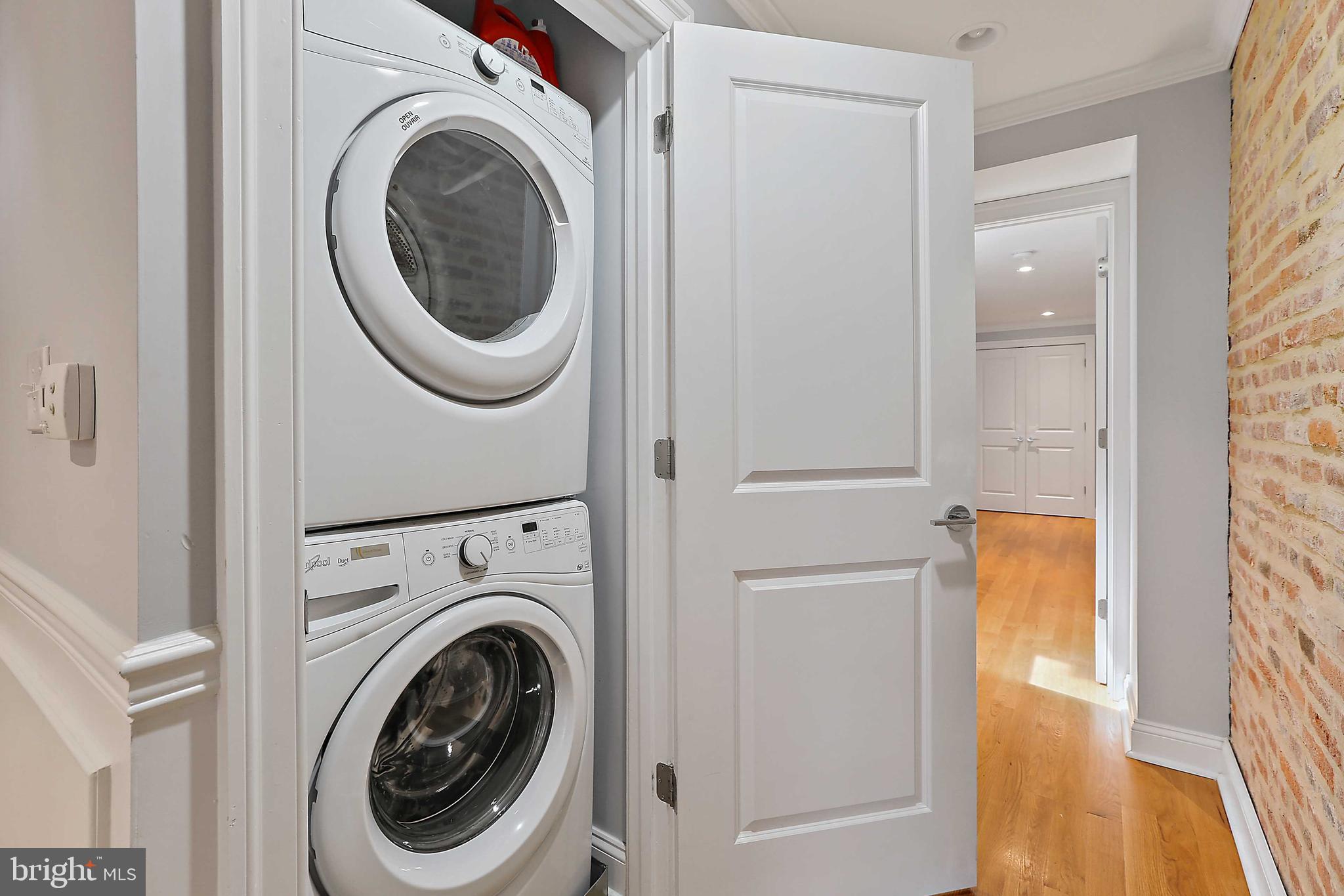 LITTLE ITALY - Residential