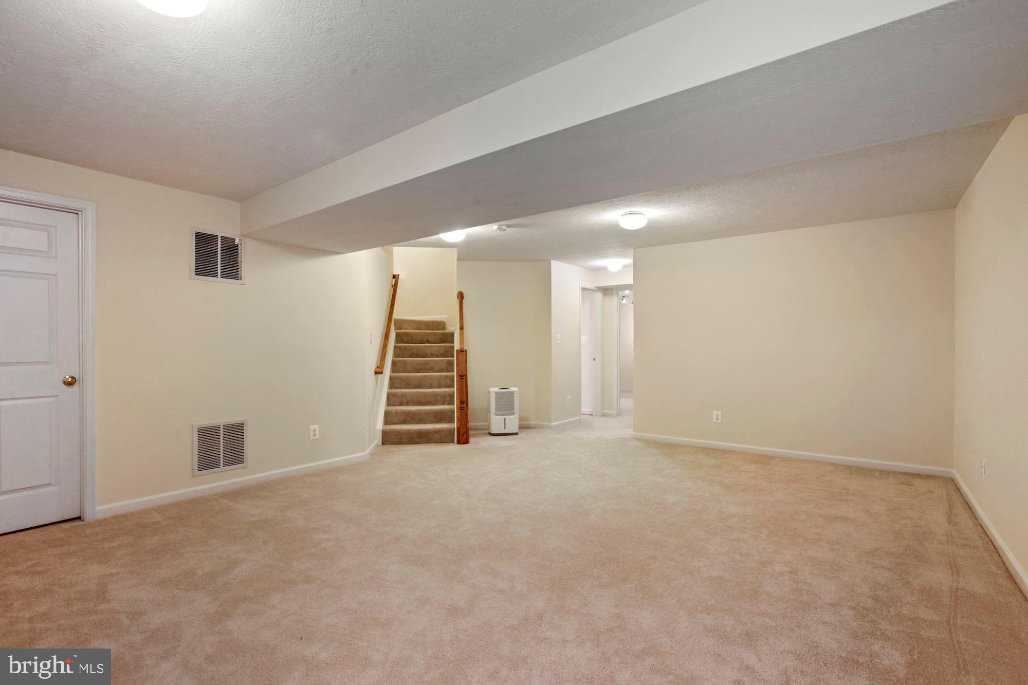 QUINCE ORCHARD PARK - Residential